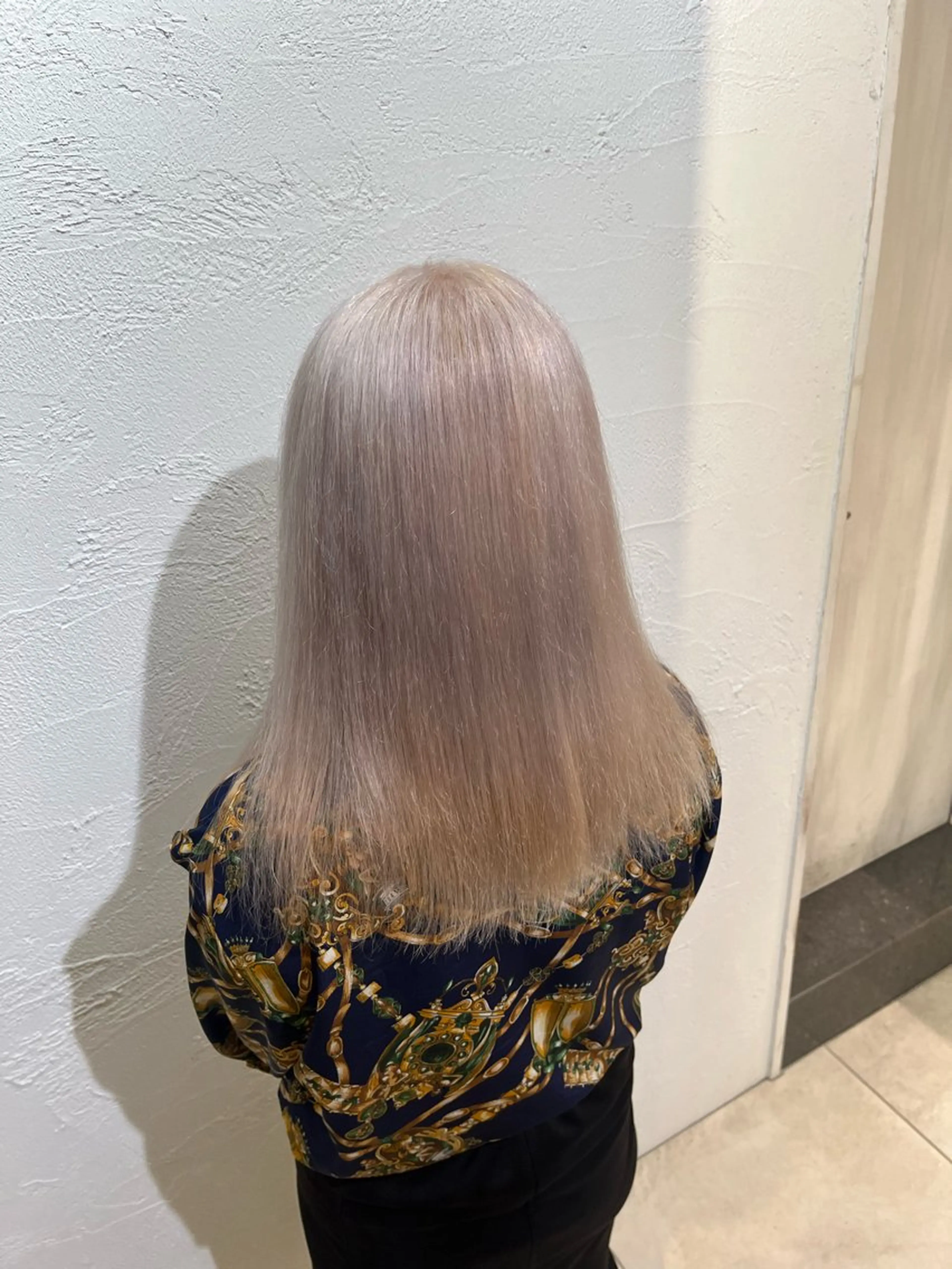 セミロング メイク/ケアカラー 🐬HIKARU🐬のヘアスタイル