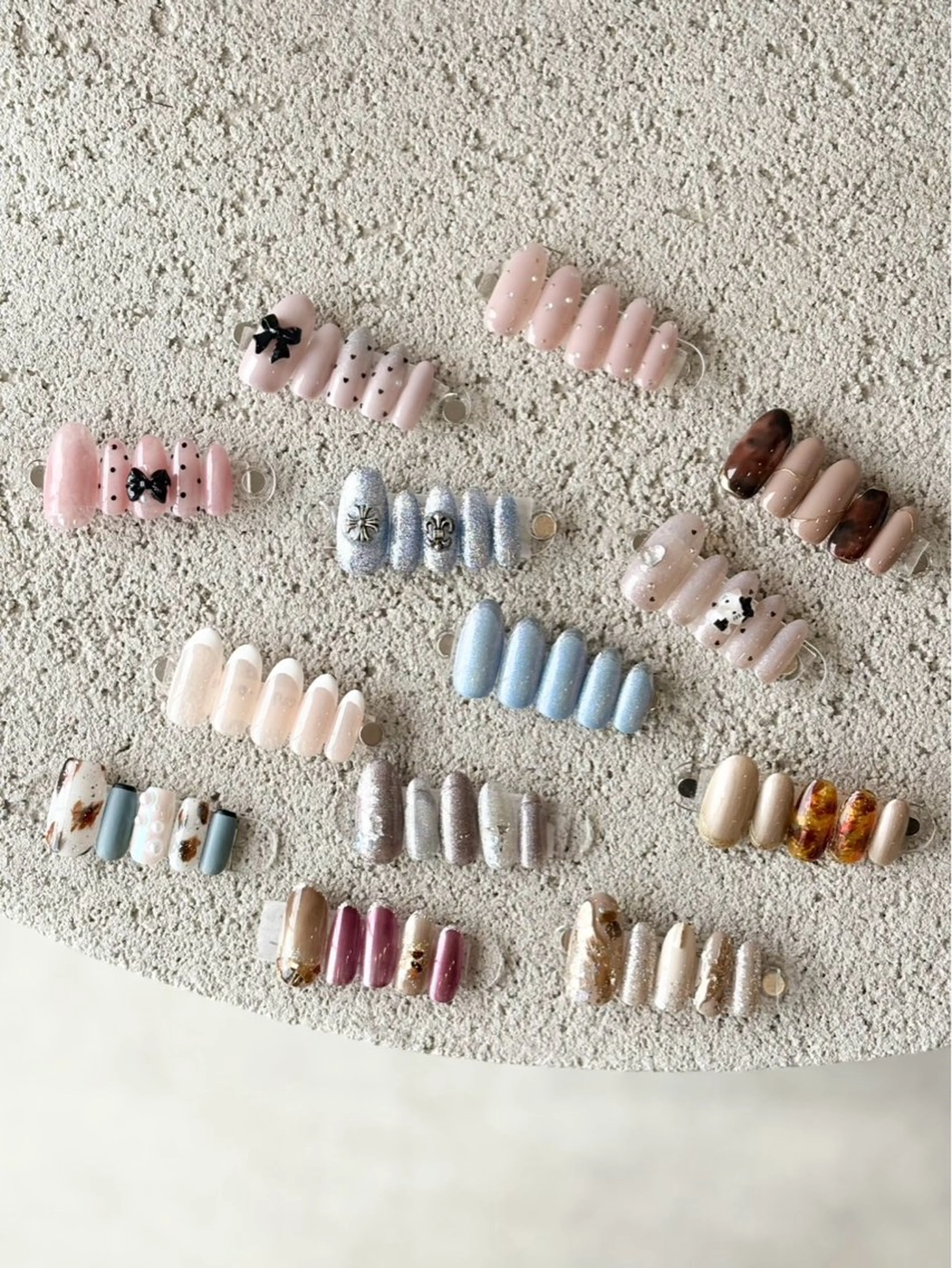 チップ長さだし定額デザイン  色変えおkの写真