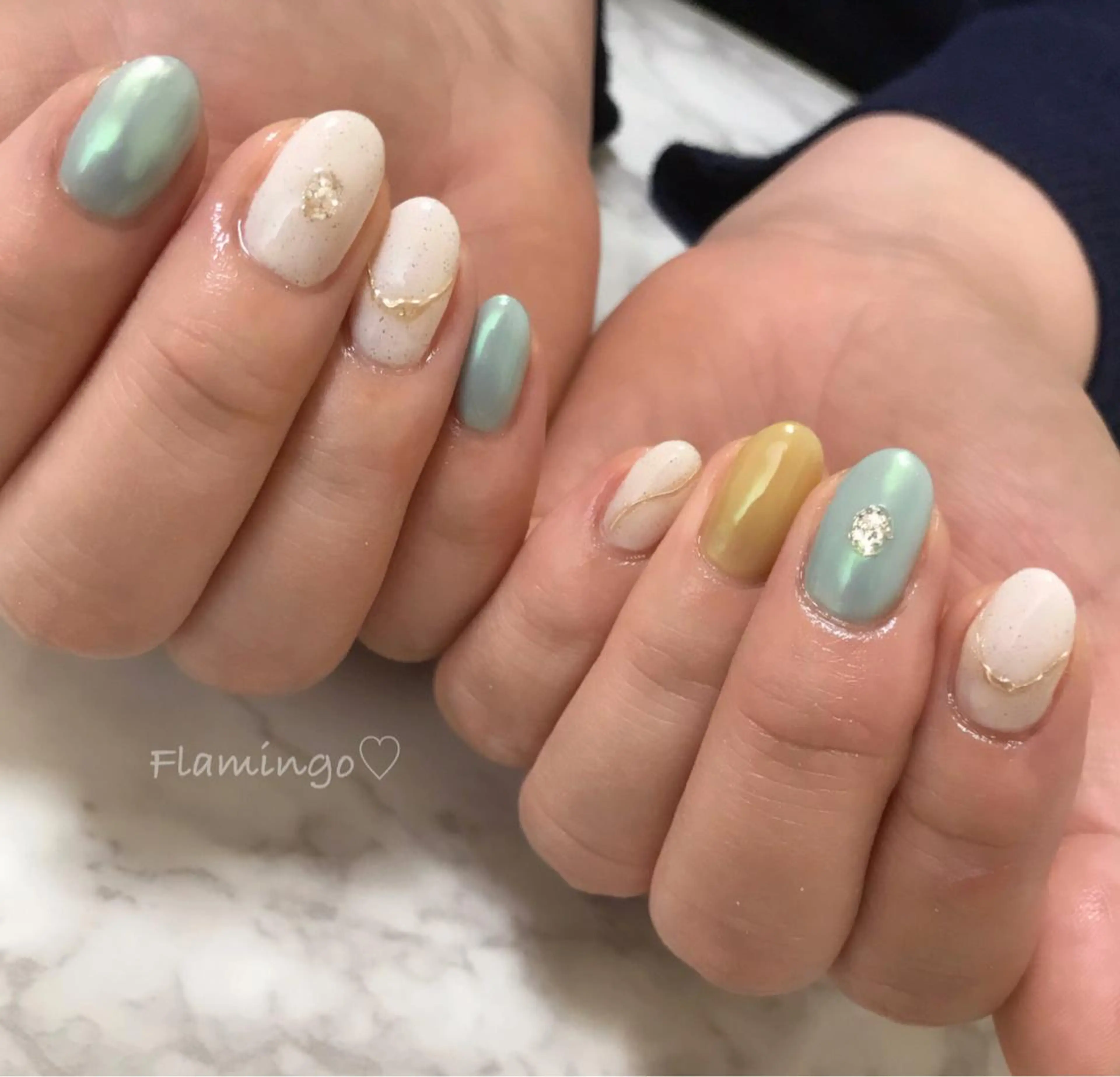 ネイル オーロラネイル ジェルネイル ミラーネイル ニュアンスネイル 春ネイル フィルイン／自爪育成 ／爪に優しい施術のネイルデザイン