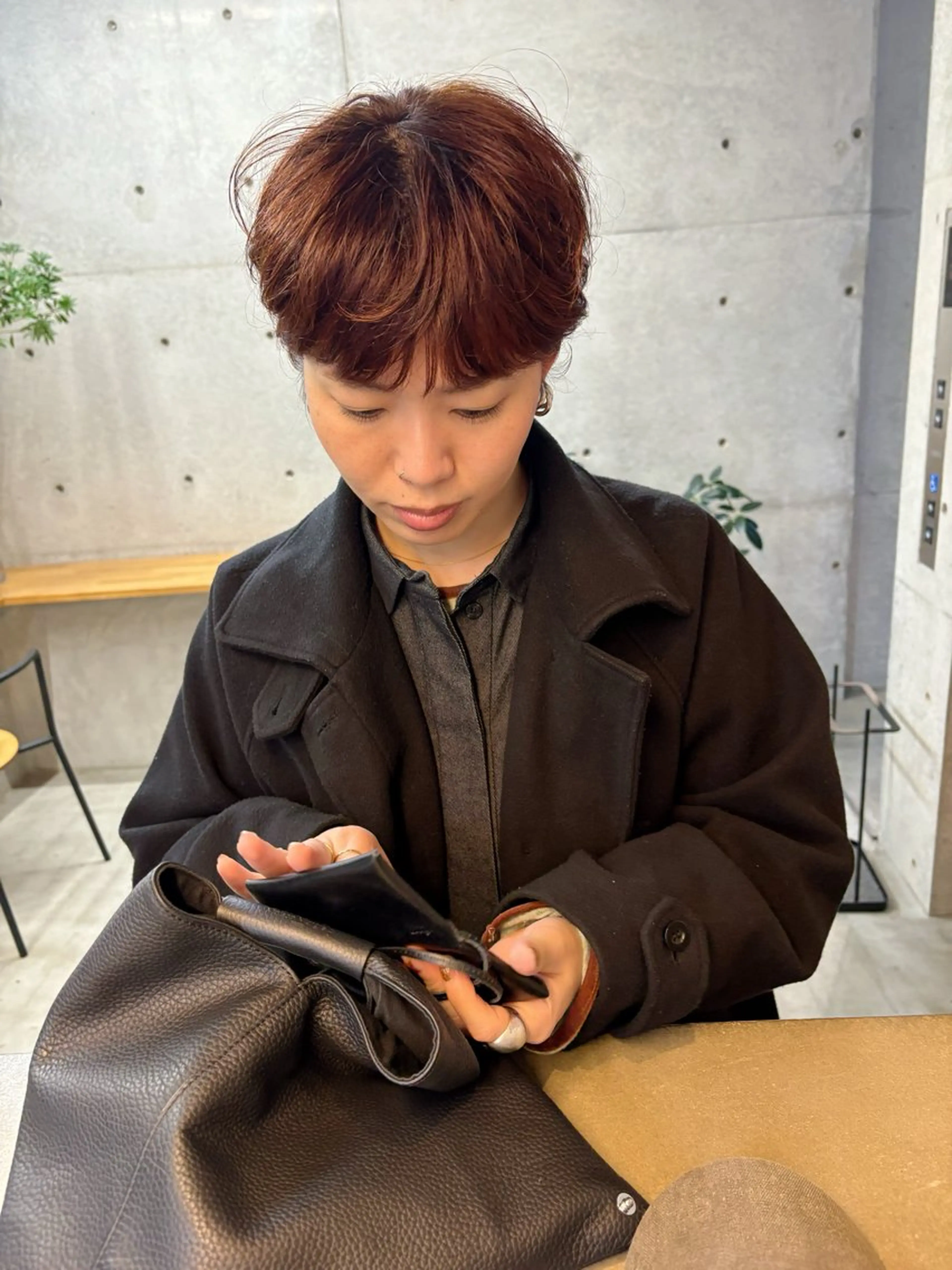 ショート カラー ヘアアレンジ ブラウンカラー オレンジ オレンジブラウン 外国人風カラー ショートヘア son hair HIROEのヘアスタイル