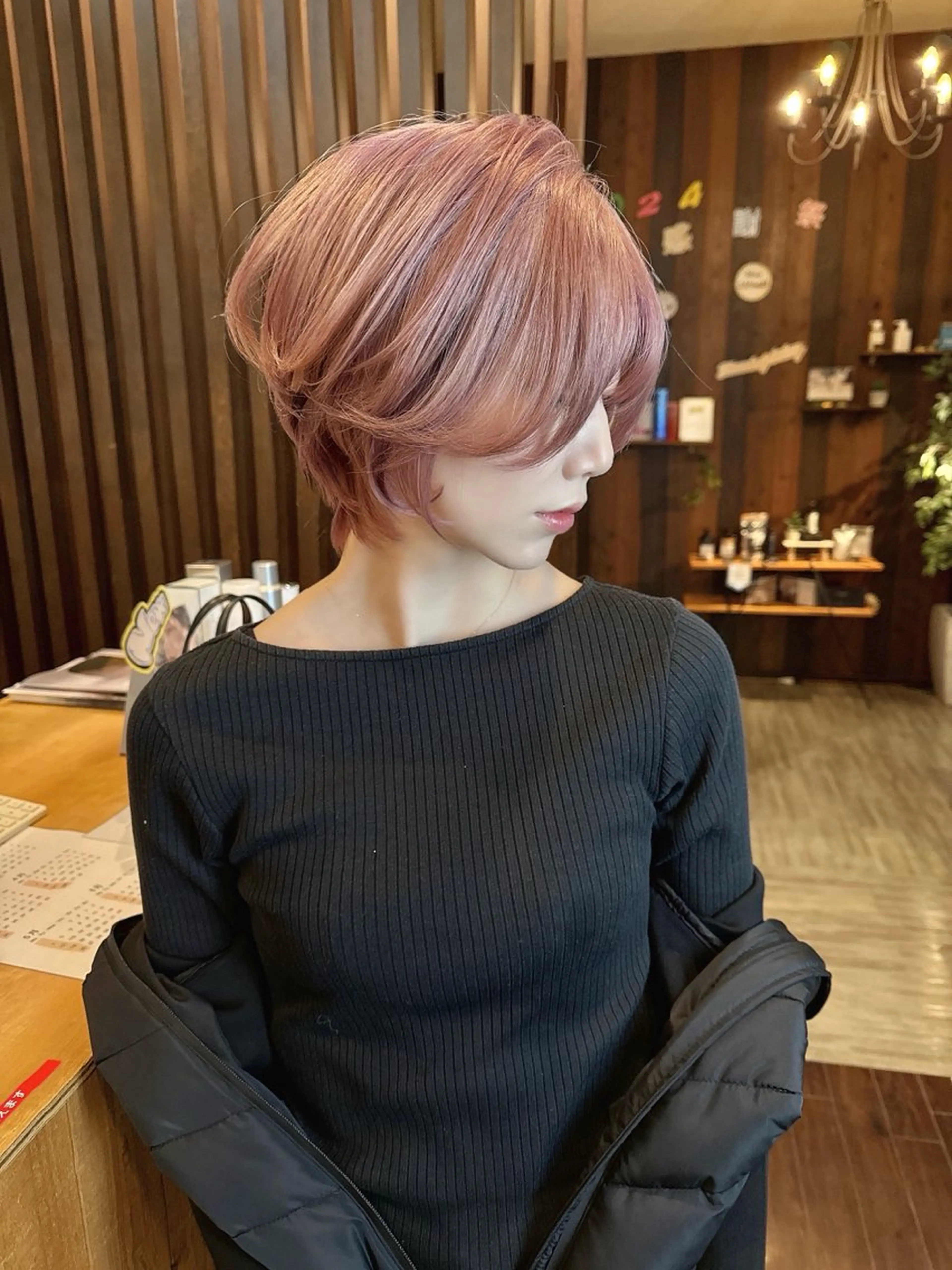 ショート カラー 具志 正太のヘアスタイル