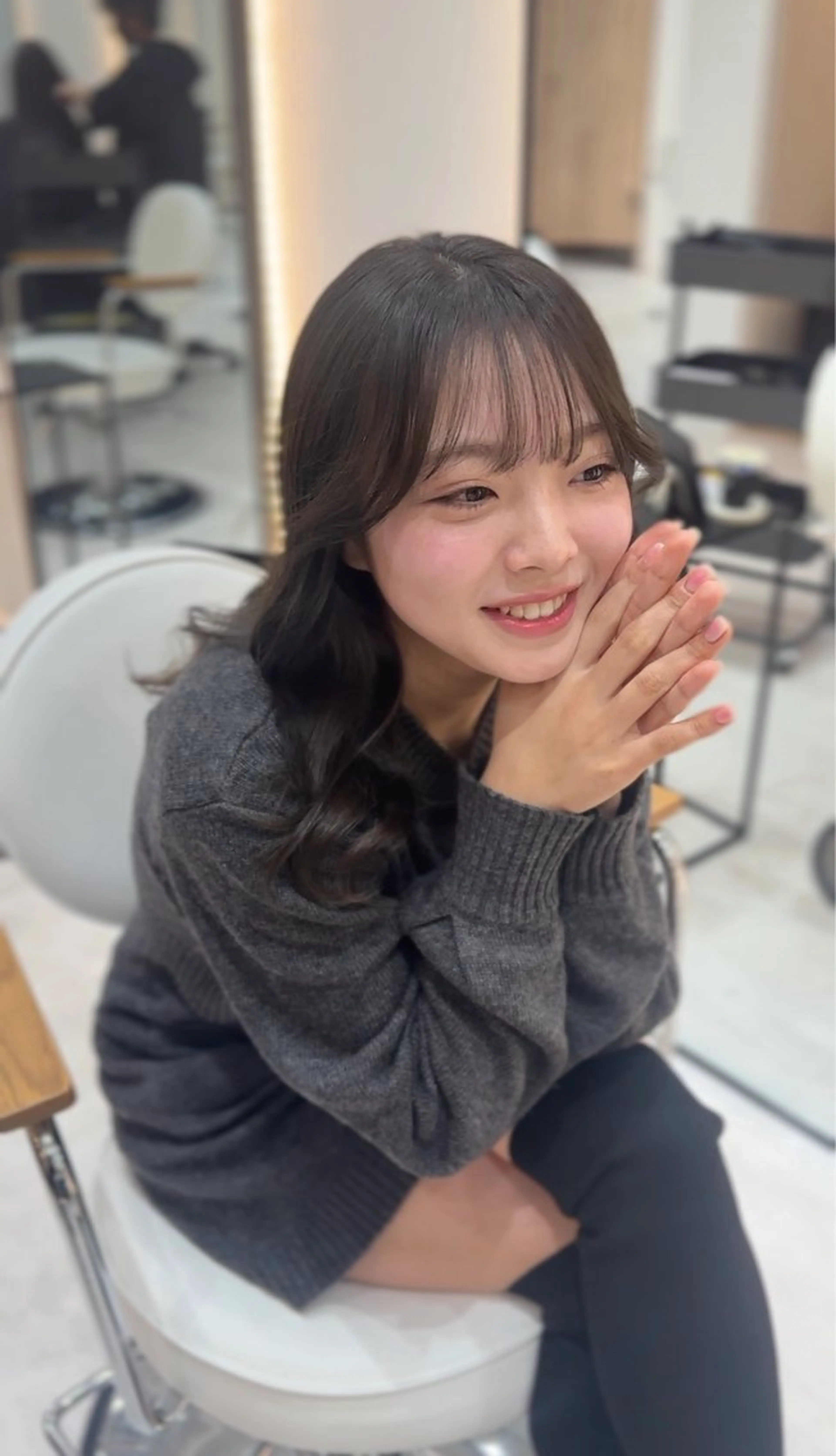 ミディアム 韓国ヘア/艶髪ロング グレージュ/kanaのヘアスタイル