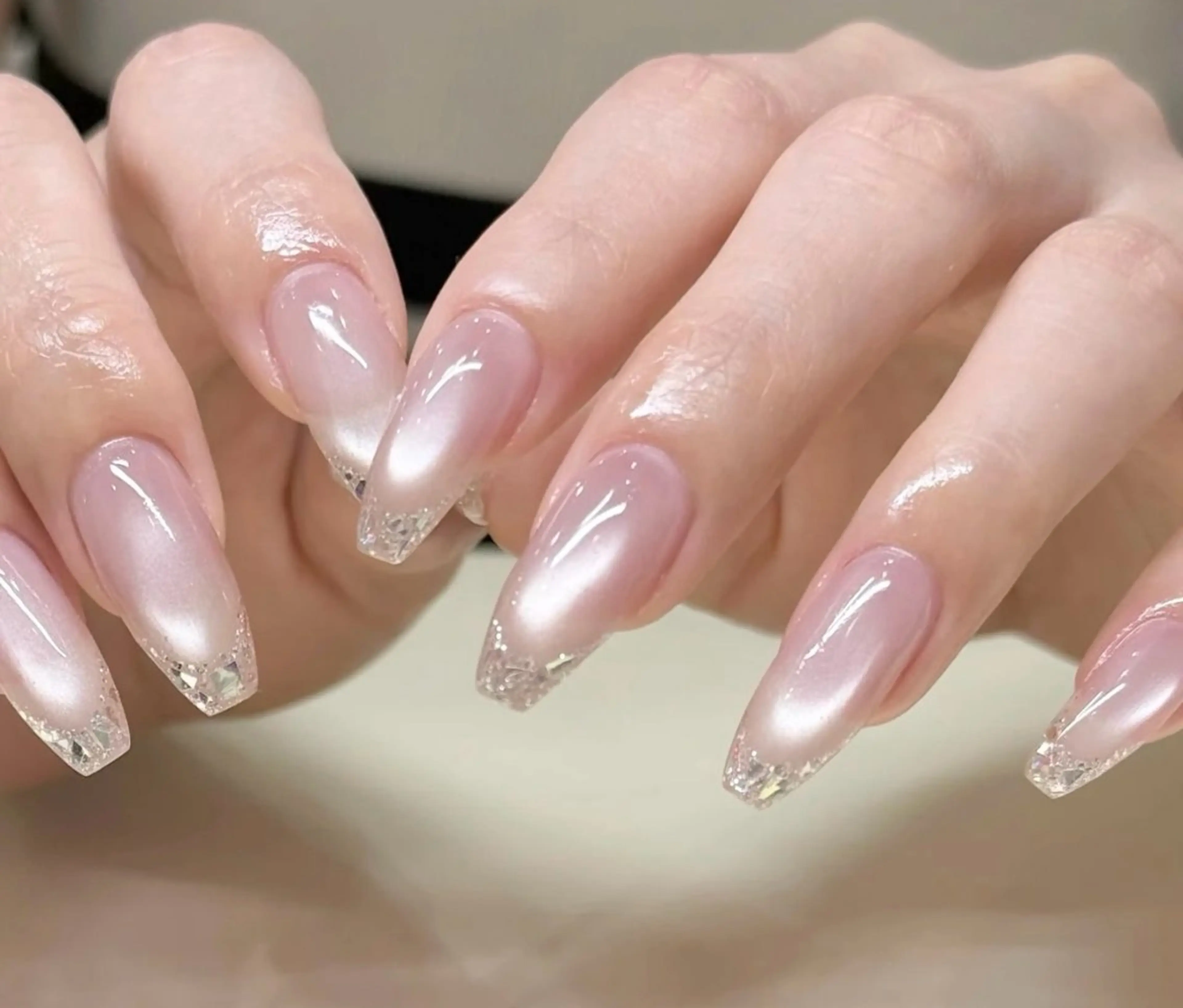 ネイル アートネイル チークネイル 長さ出し フラッシュネイル キラキラネイル ハンドネイル ハンドケア For you. Nail Salonのネイルデザイン