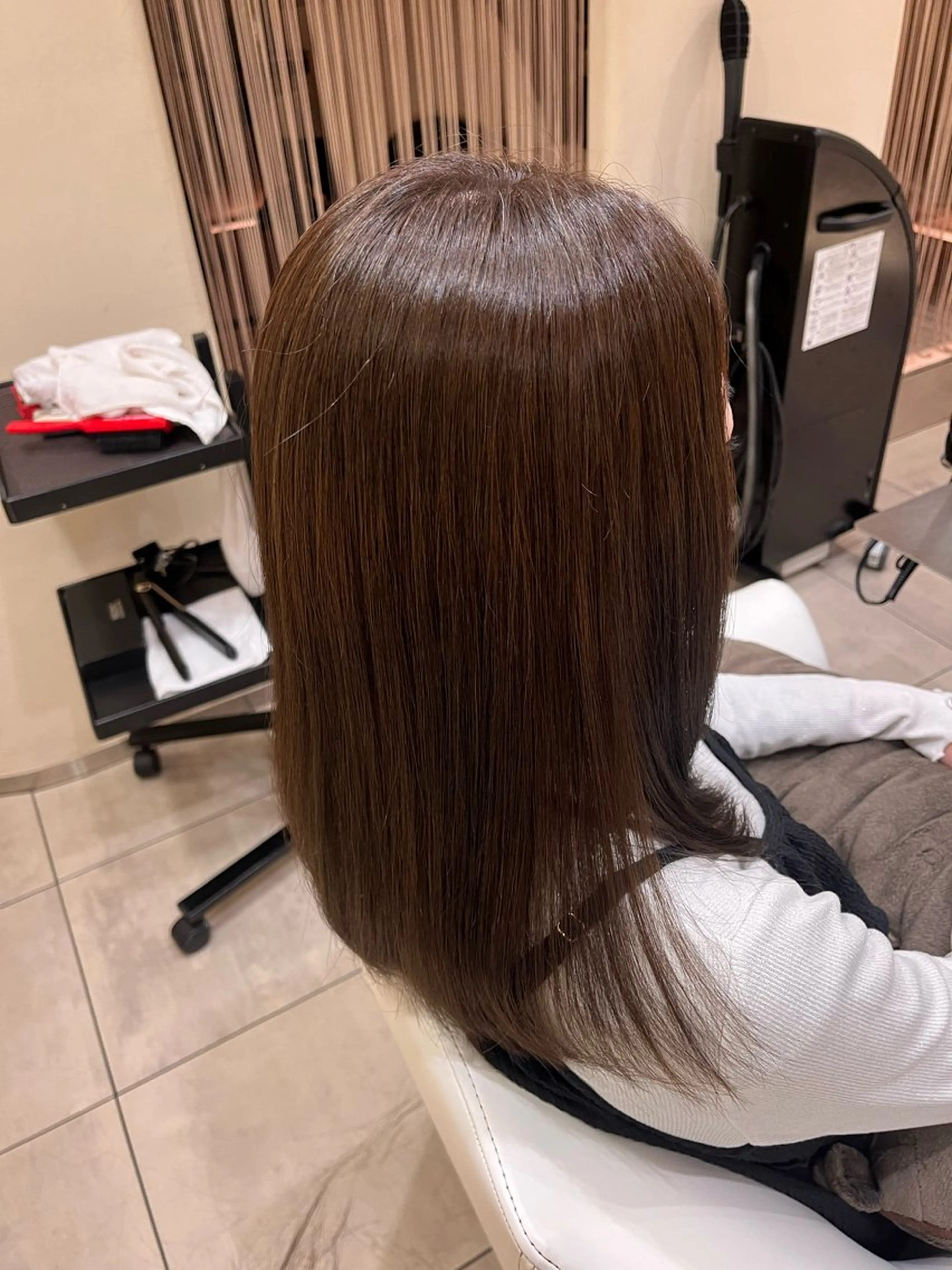 セミロング 柴田 葉月のヘアスタイル