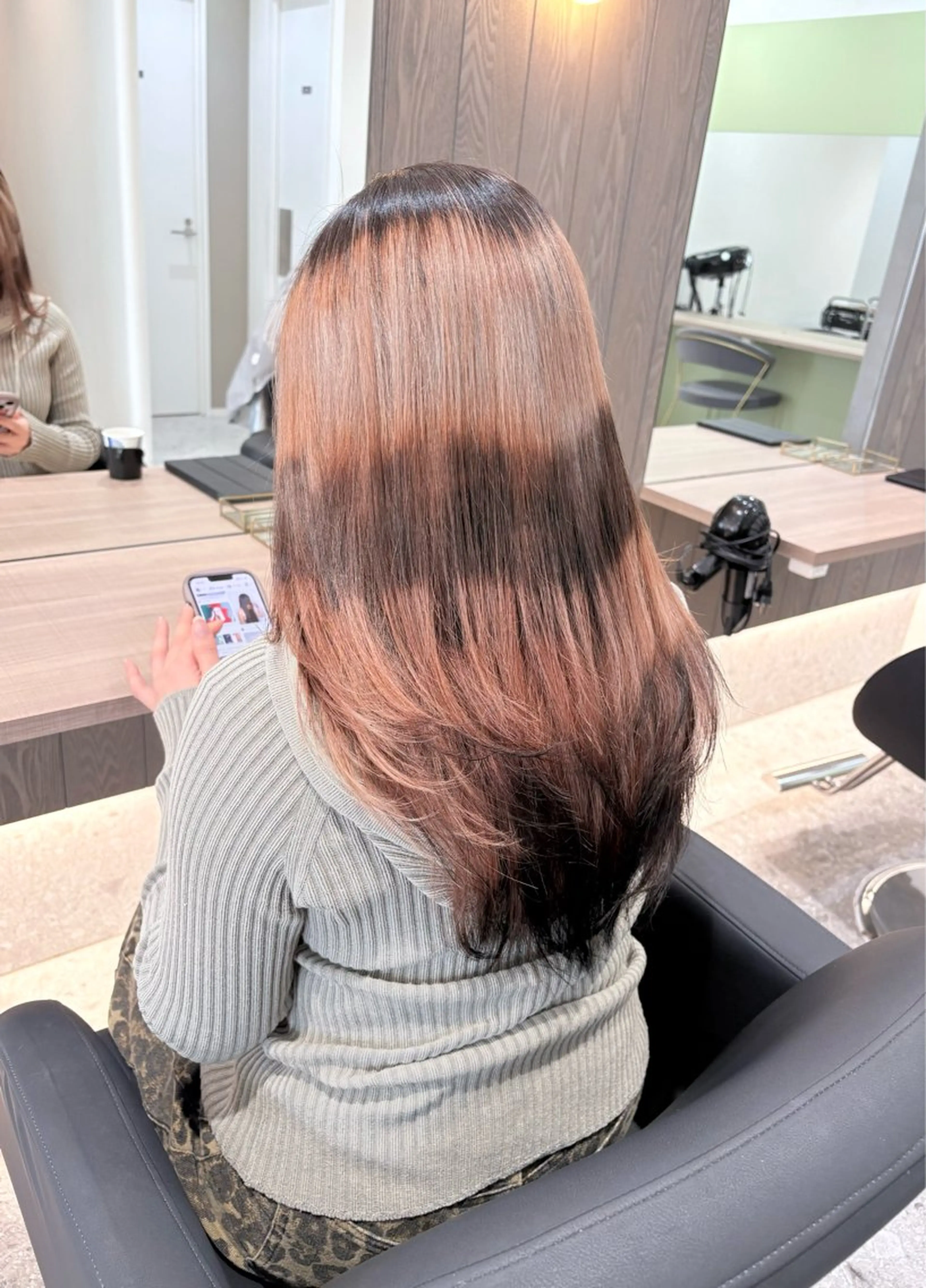 ロング カット ヘアカラー トリートメント EIGHT 野々市 イトウミサキのヘアスタイル