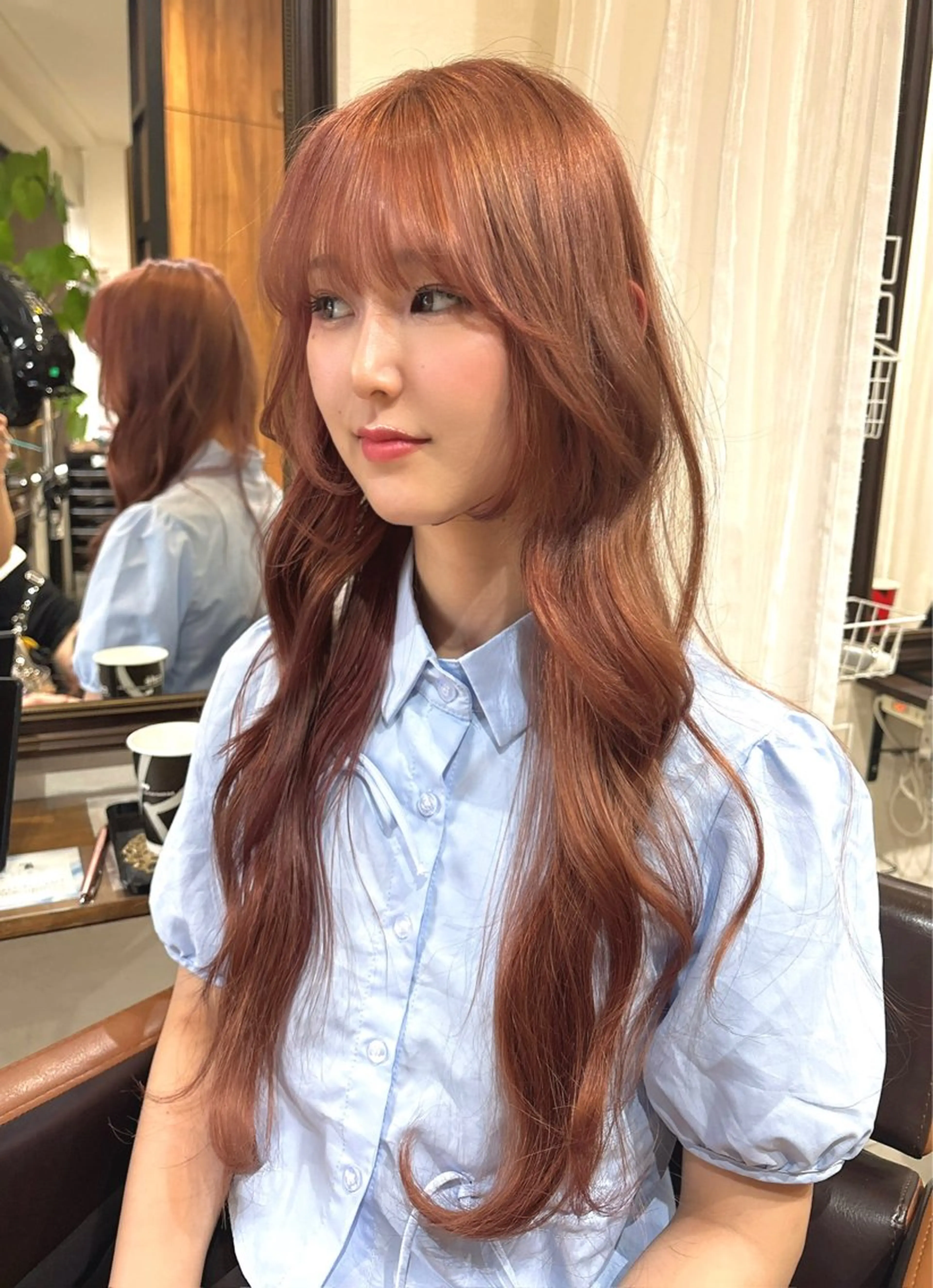 ロング レイヤーカット/韓国 /艶髪/ダブルカラーのヘアスタイル