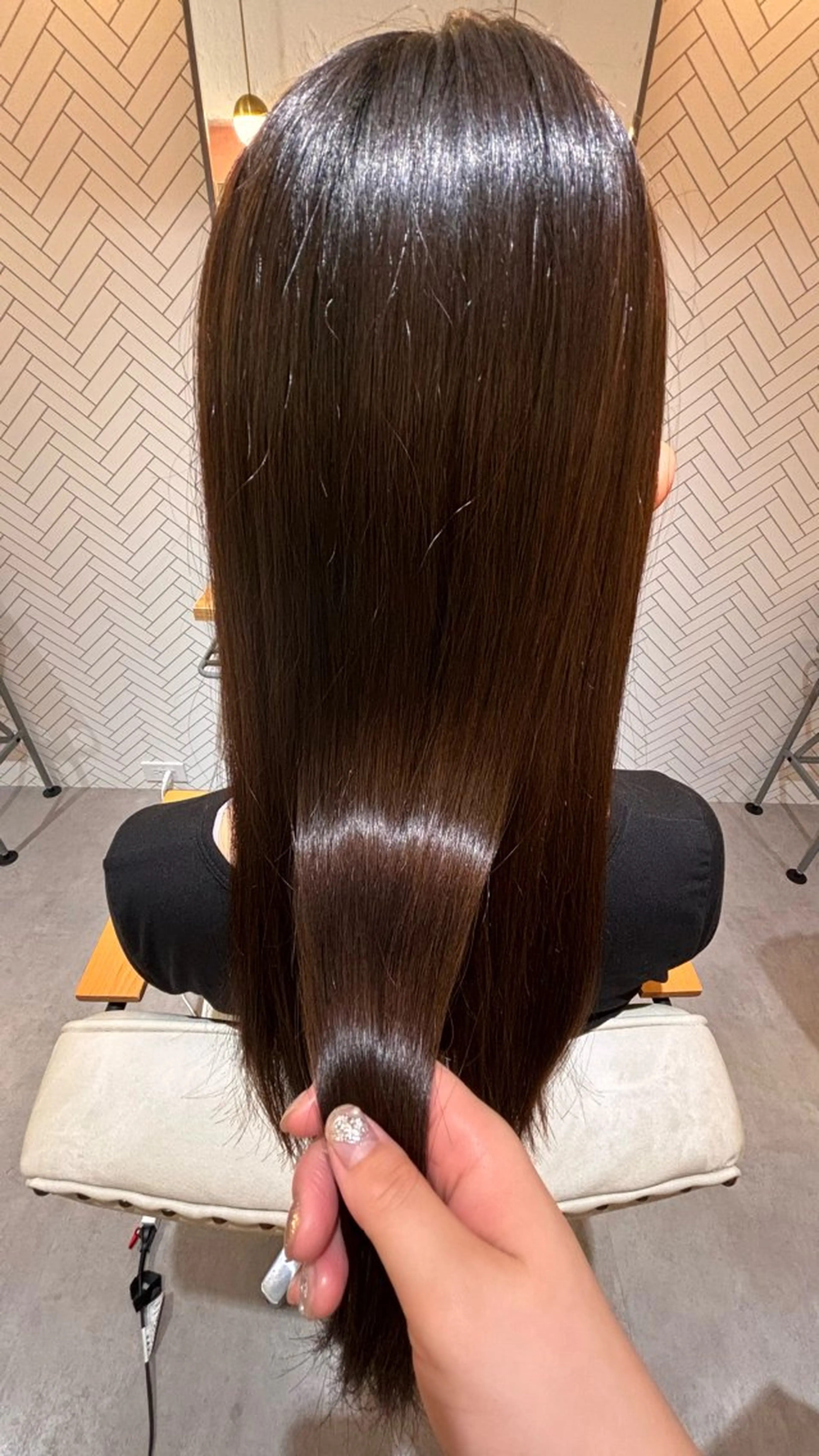 ロング 平出 千尋のヘアスタイル