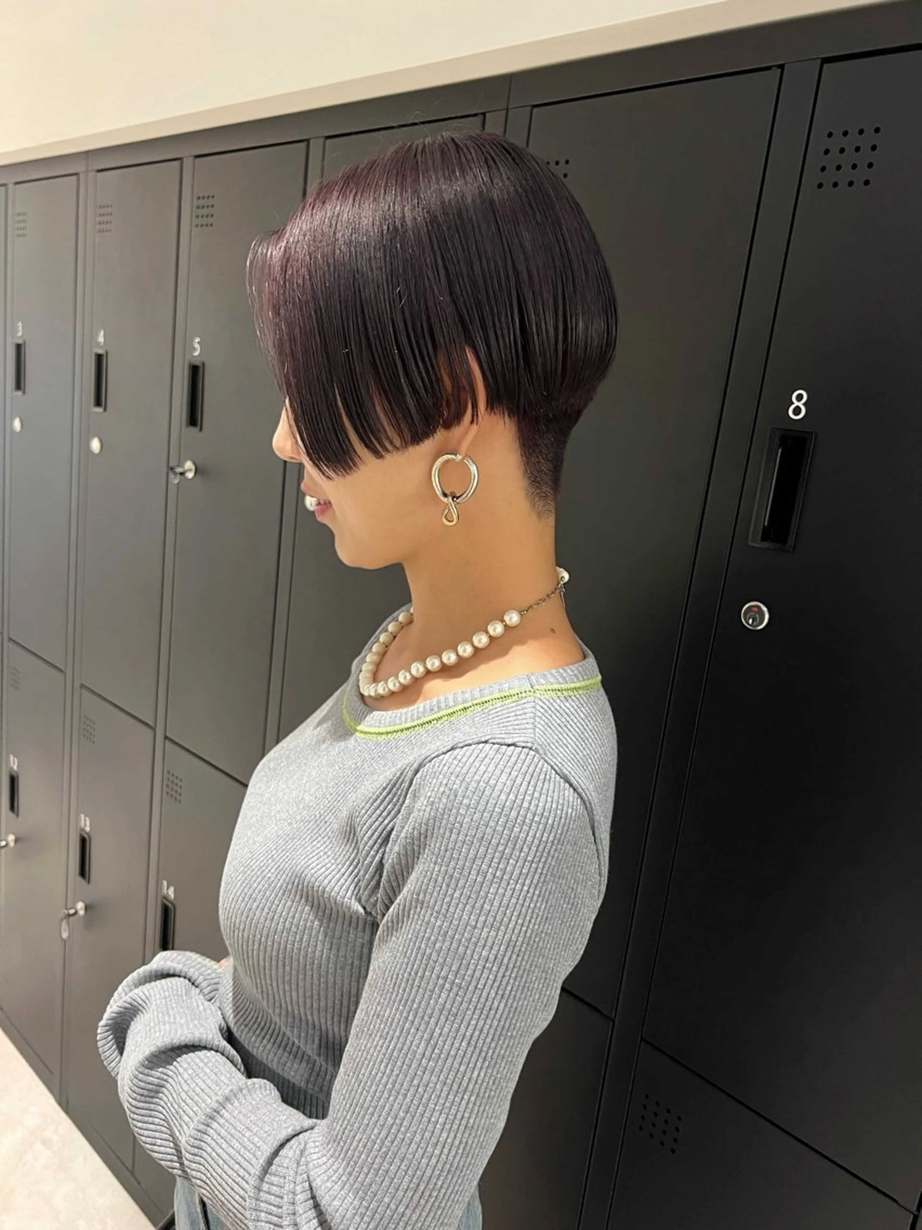 ショート カラー ヘアアレンジ ショートヘア 刈り上げ 暗髪カラー🫐パーマ おくだりんかのヘアスタイル