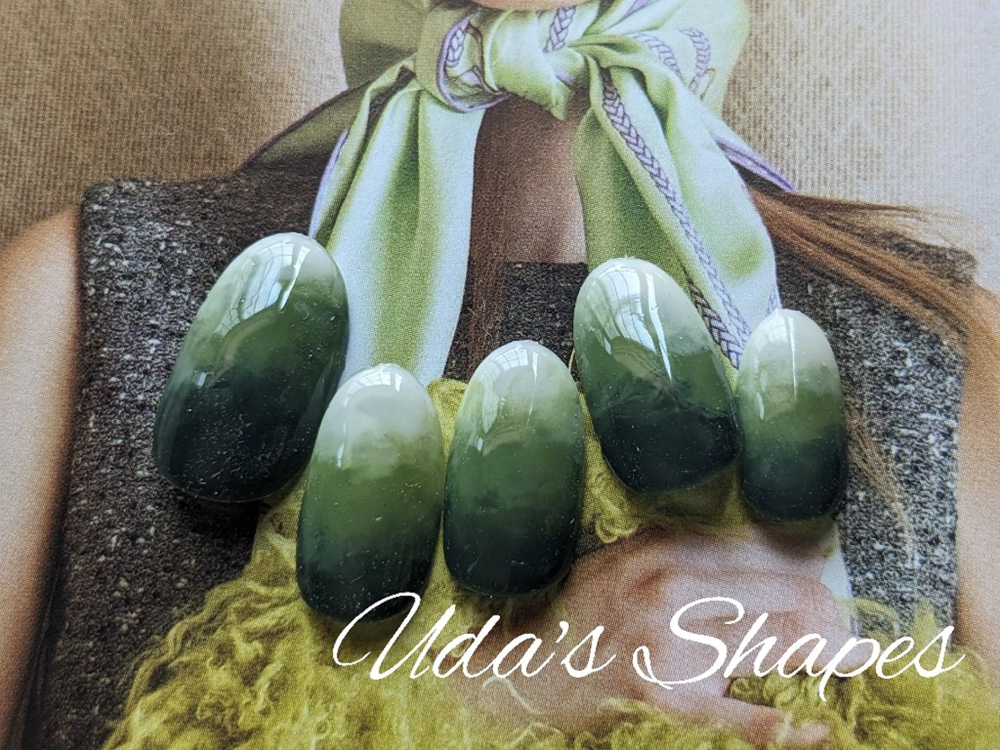 ネイル ウダズシェイプス 〜柏ネイルサロン〜のネイルデザイン