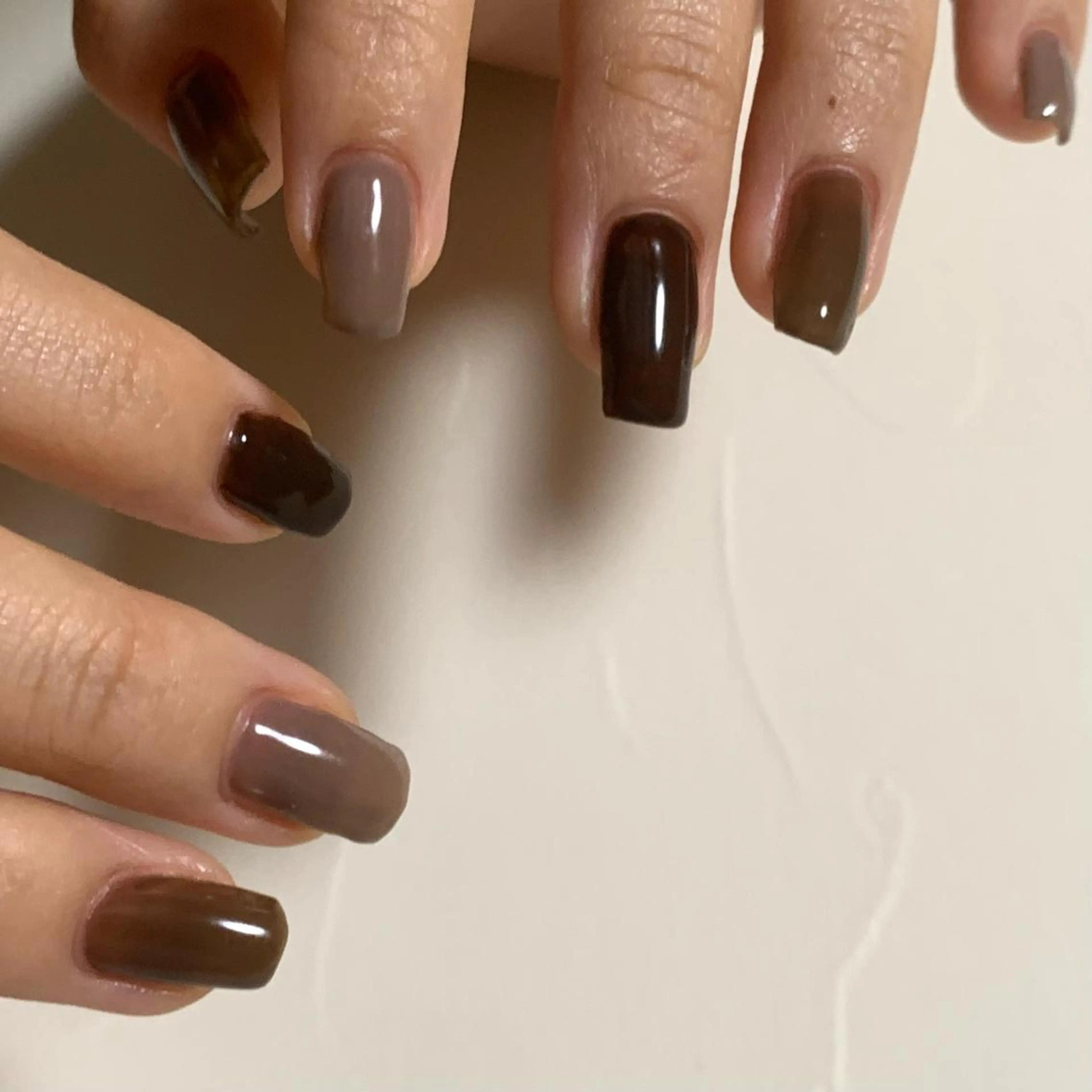 ネイル ワンカラーネイル T Kのネイルデザイン