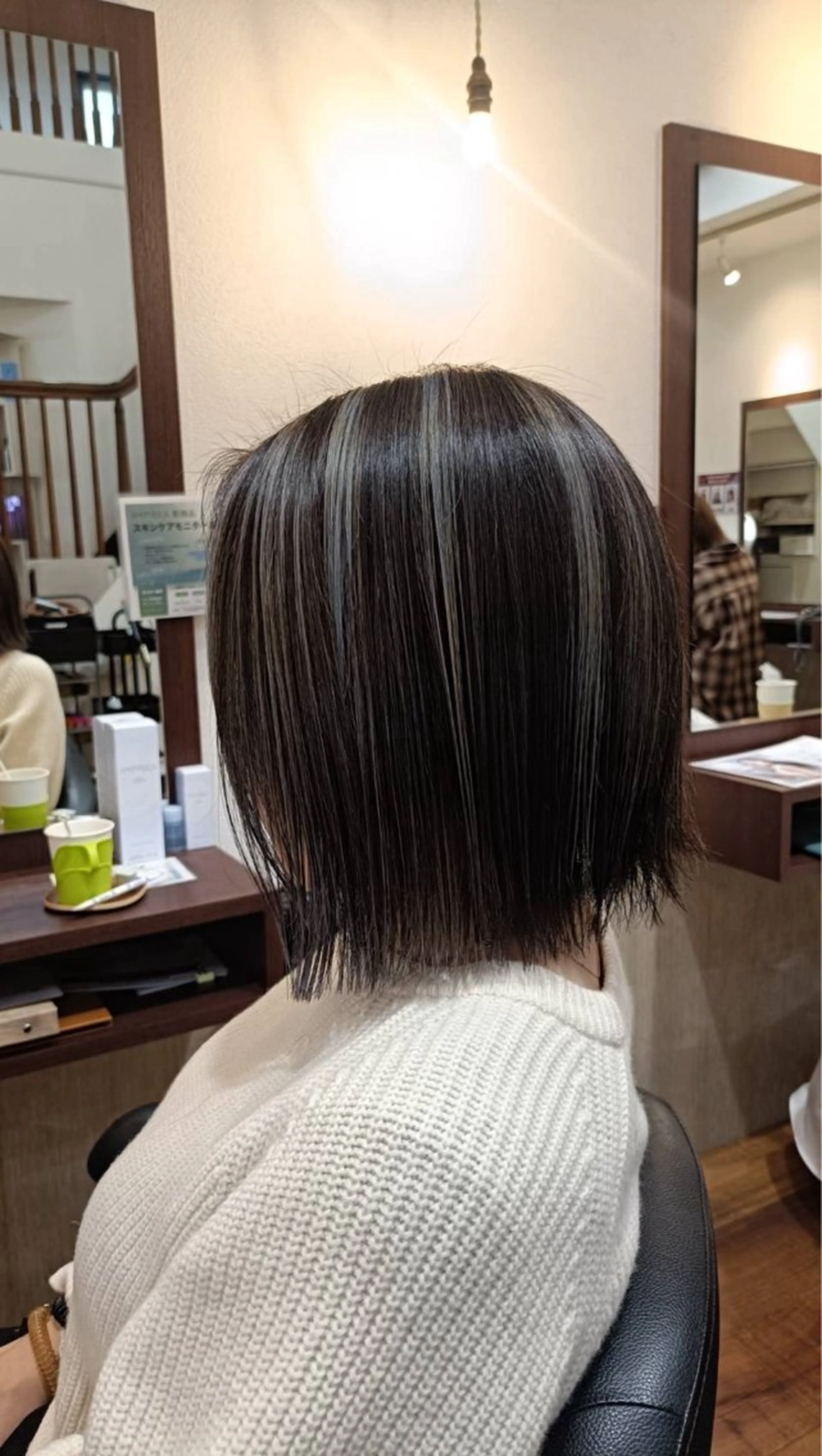 ミディアム molla/ 寧々のヘアスタイル
