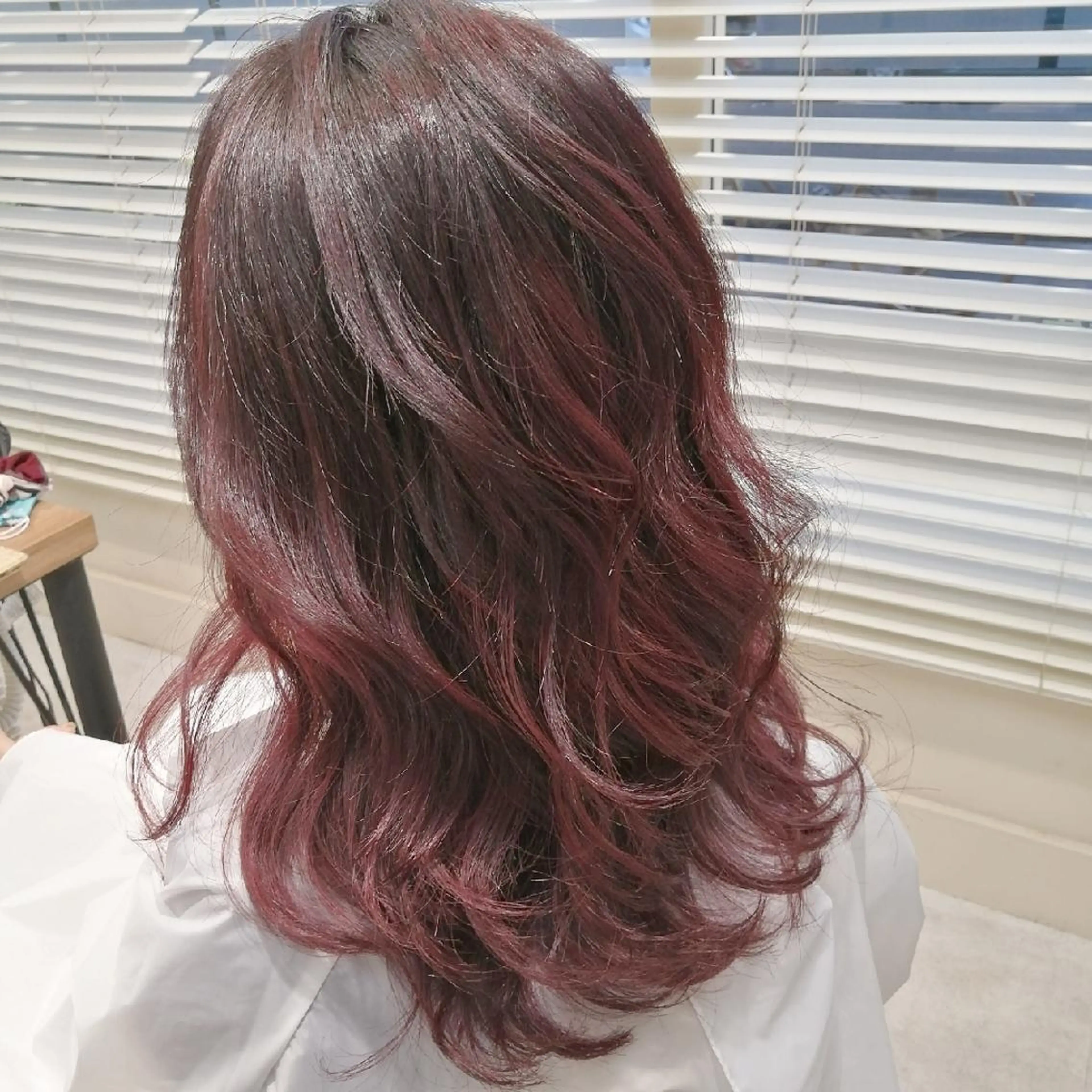 ロング カラー バレイヤージュ ピンクカラー ローズカラー レイヤーカット hase _のヘアスタイル