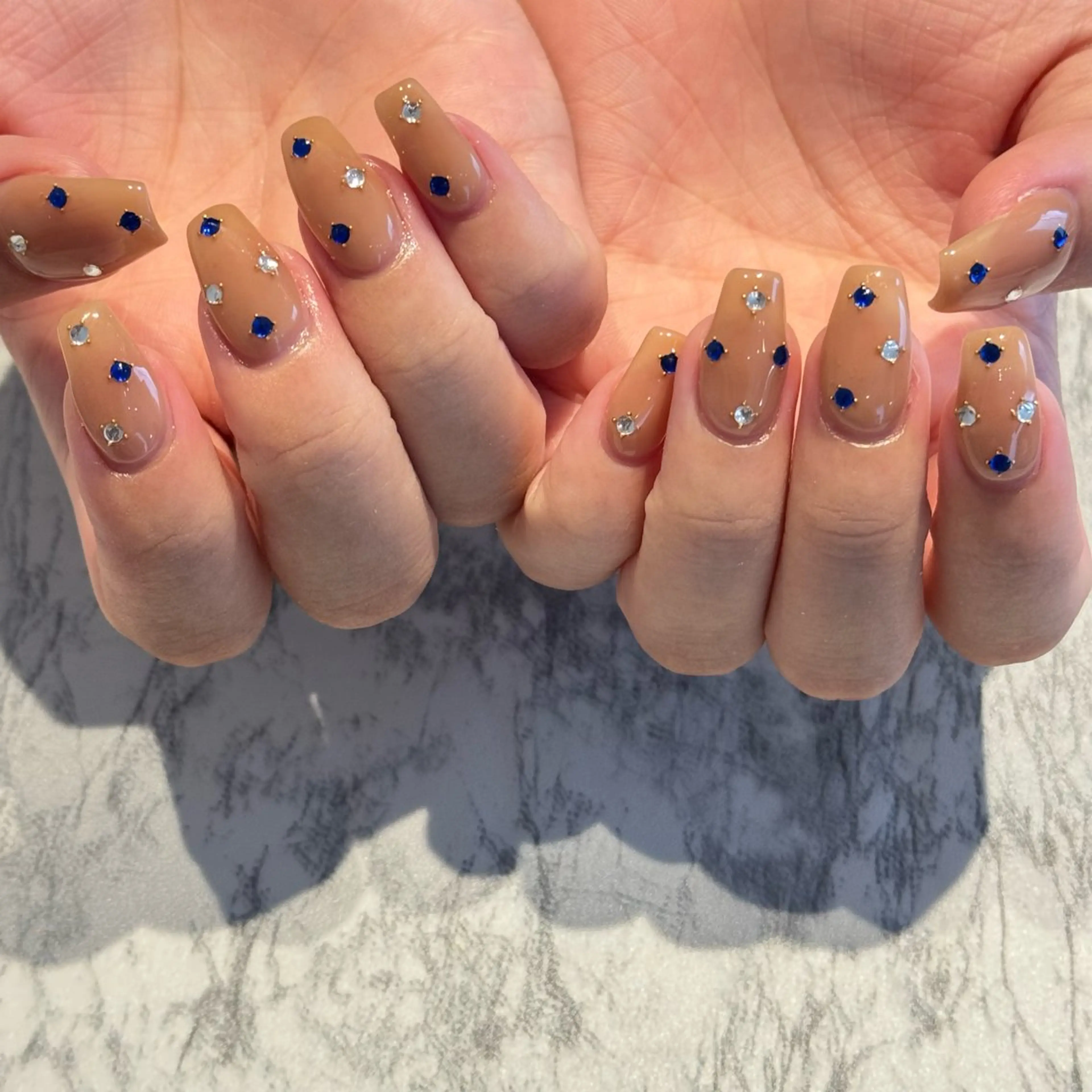 ネイル brodia nails m_riのネイルデザイン