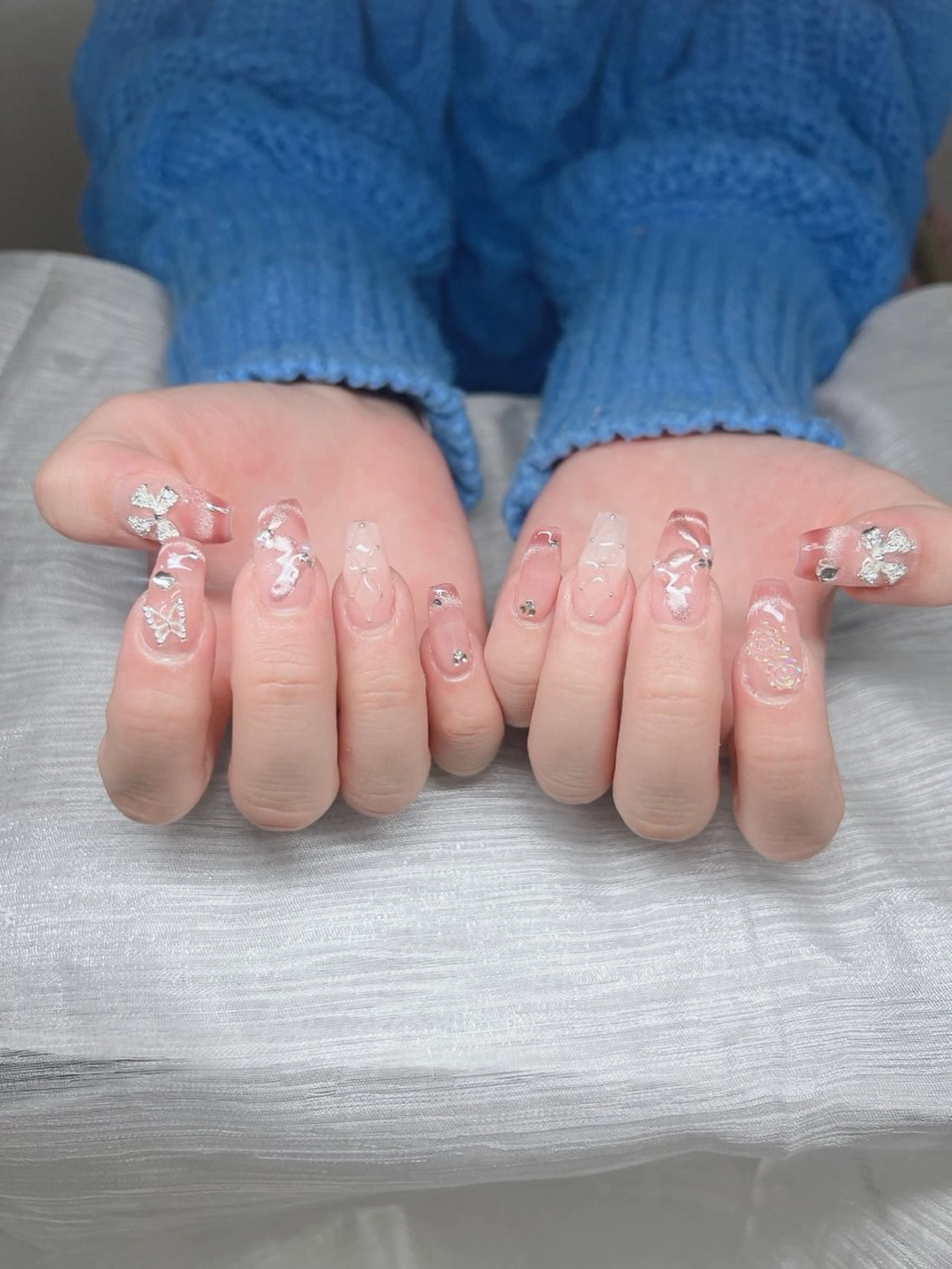 ネイル 長さ出し グラデーション 卒業式 キラキラネイル マグネットネイル Lee Nails チップ長さだし専門店のネイルデザイン