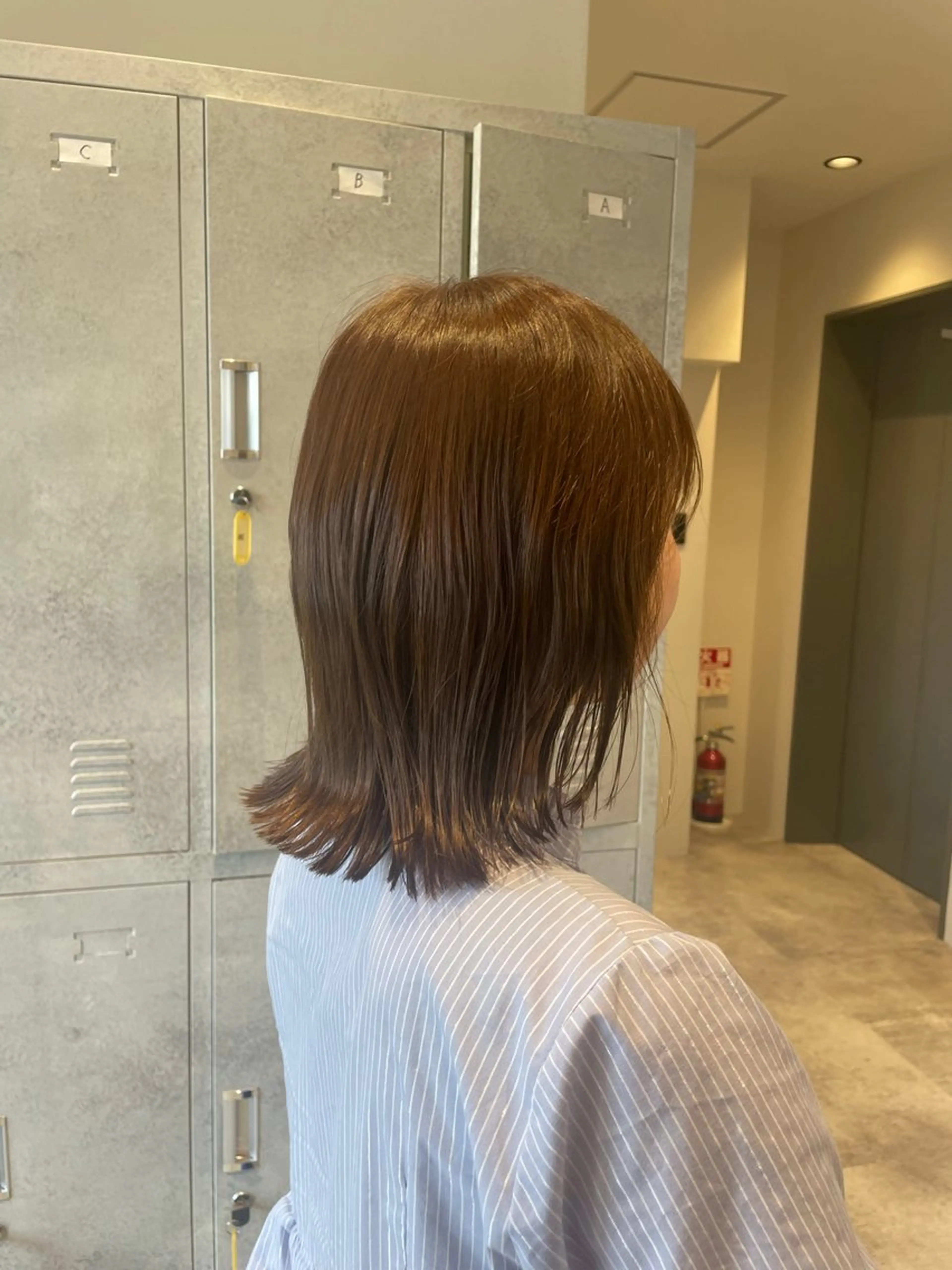 ミディアム カミヤマ リョウマのヘアスタイル