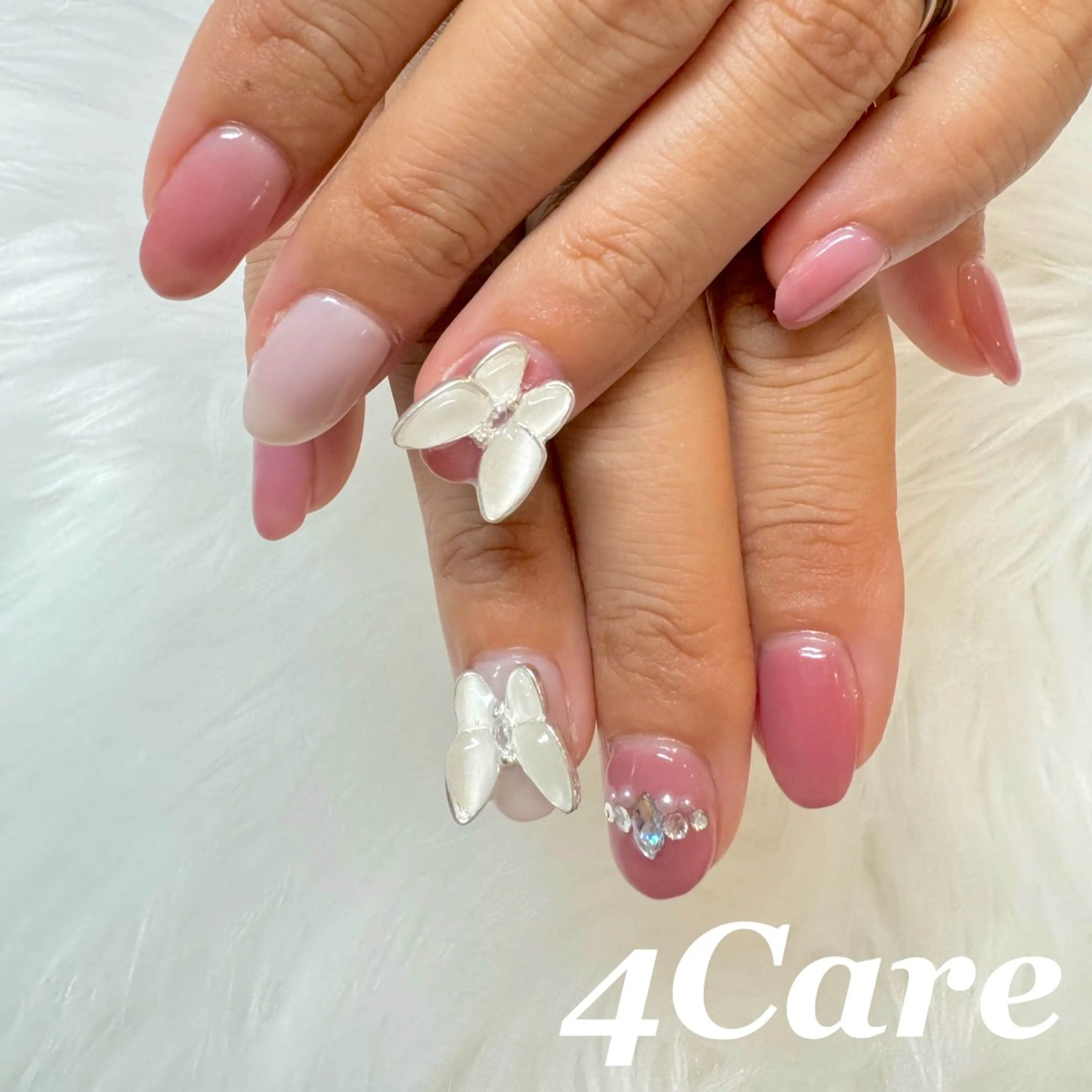 ネイル 4Care Yのネイルデザイン