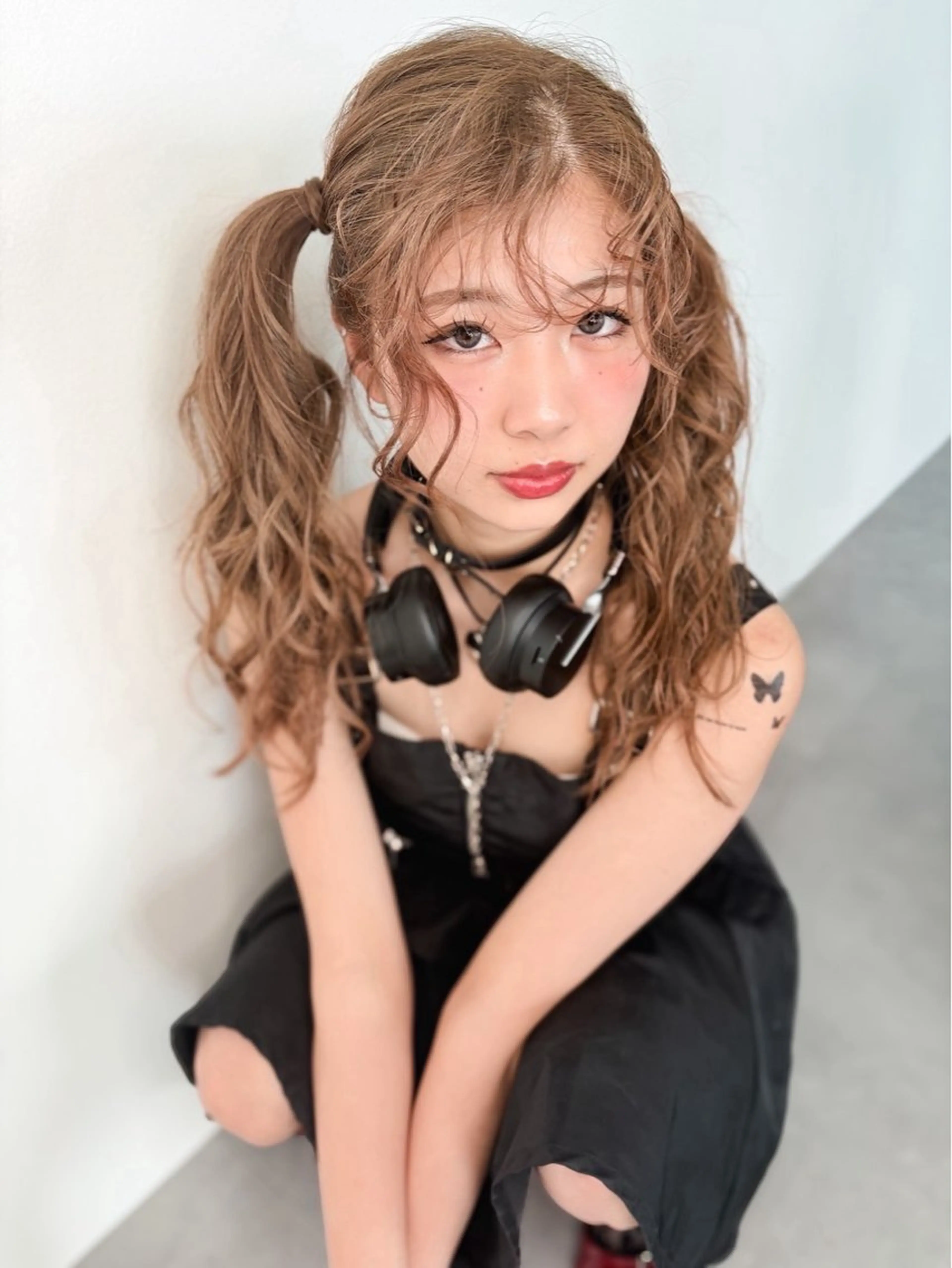 ロング 西田 朋華のヘアスタイル