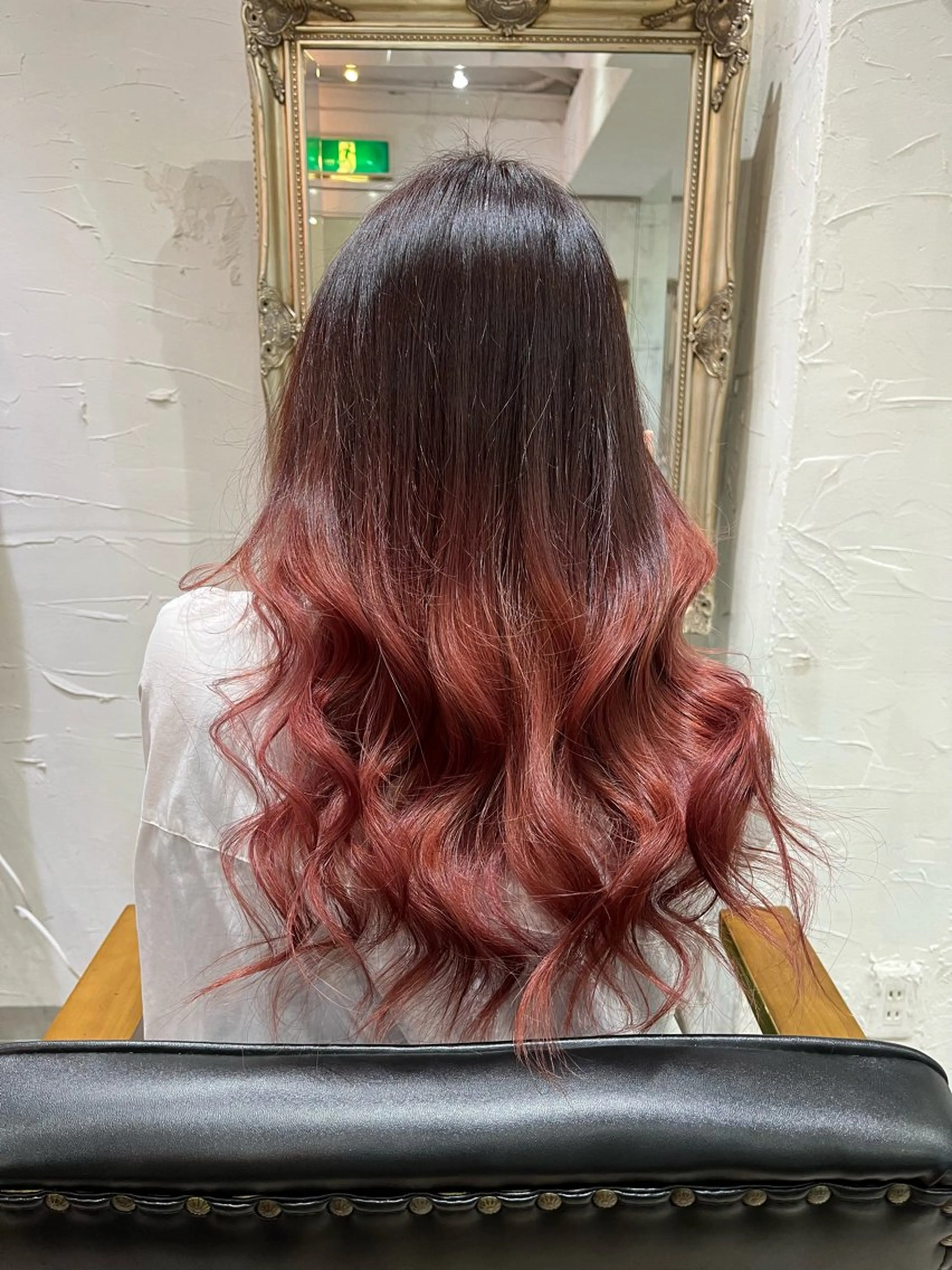 ロング パープルカラー ヘアカラー トリートメント 🧸柔らかいベージュ カラー🧸氏家達哉のヘアスタイル