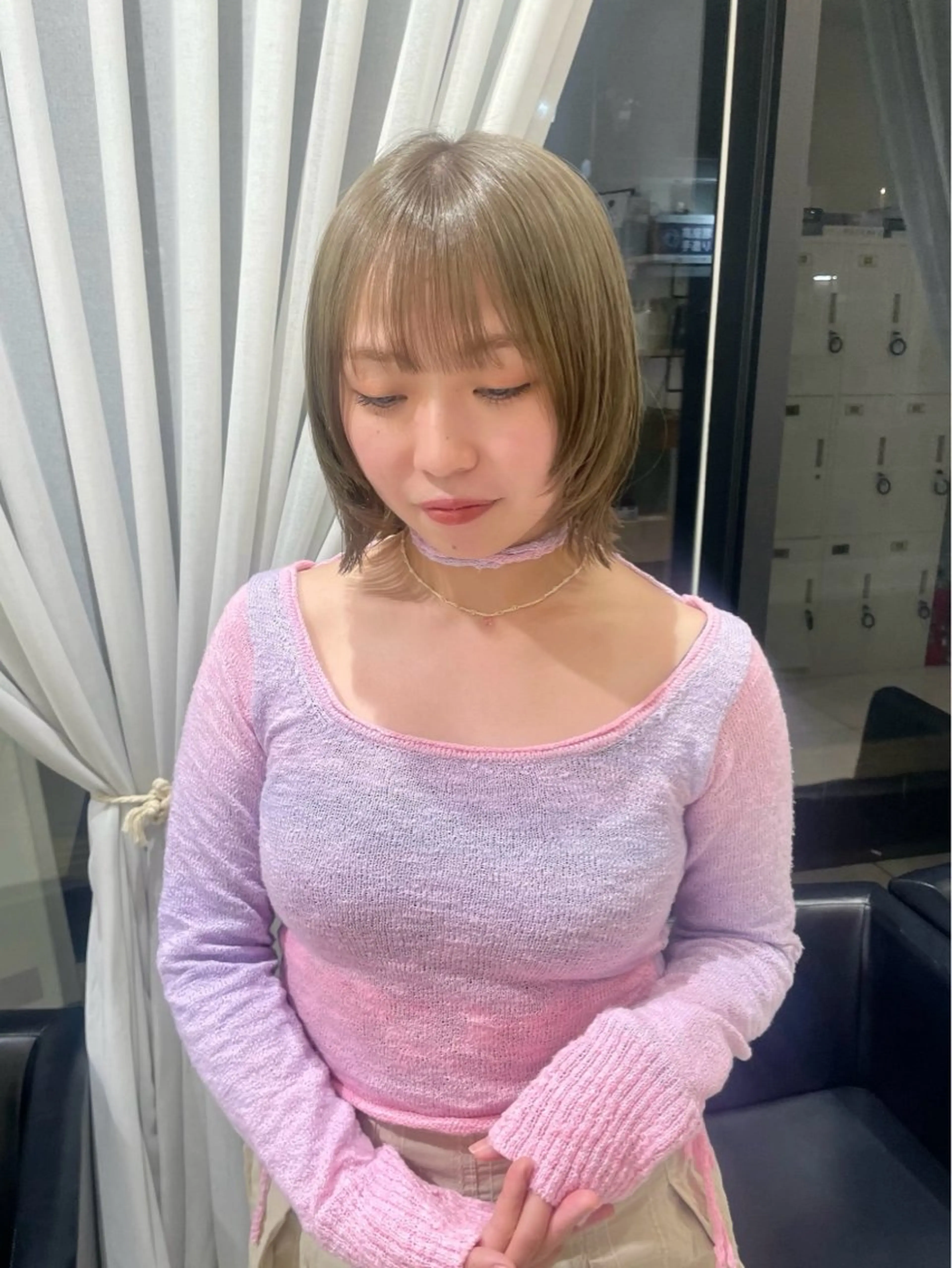 ショート ヘアカラー 秋山 智香のヘアスタイル
