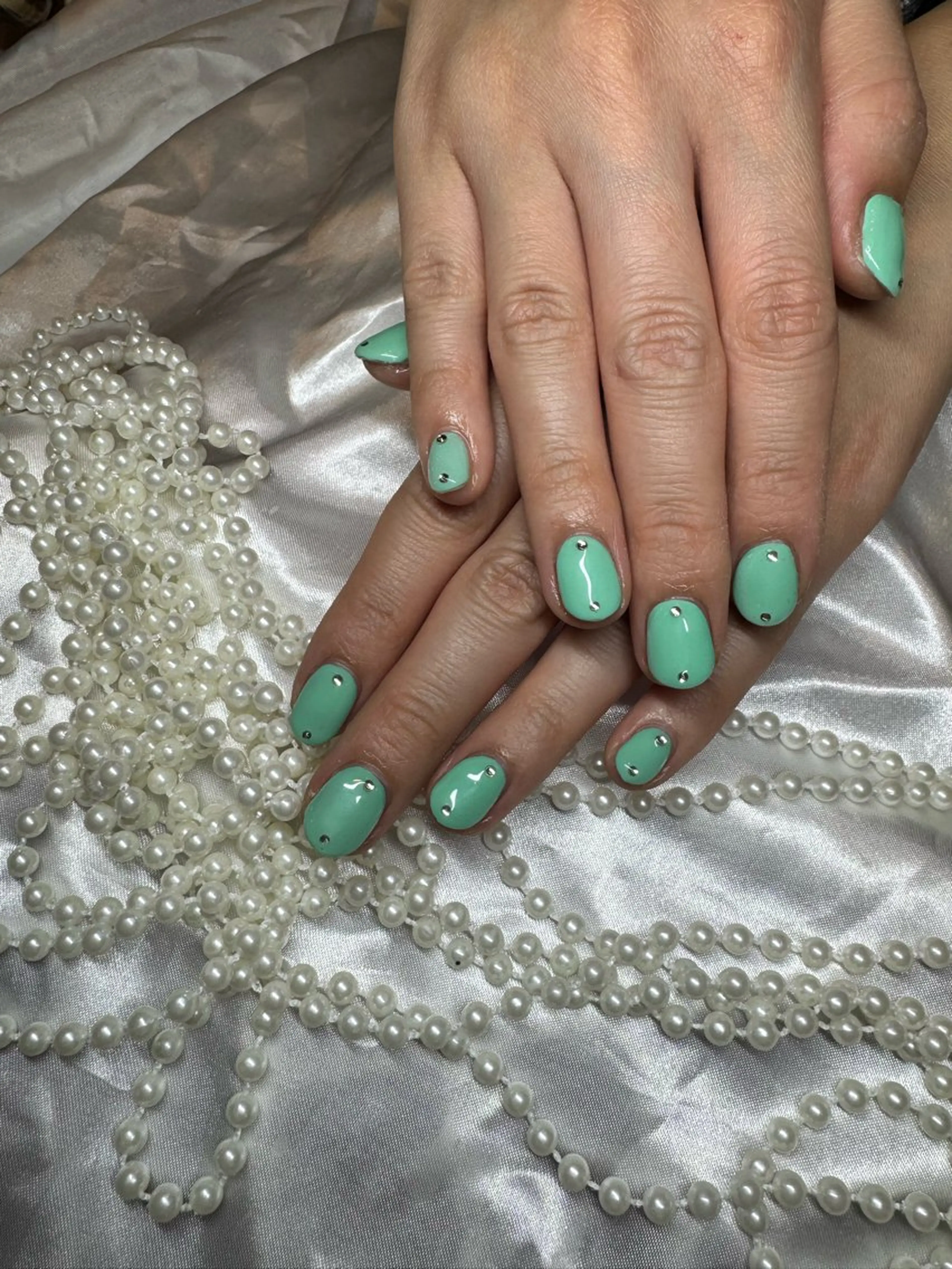 ネイル ハンドネイル 濱岡 咲のネイルデザイン