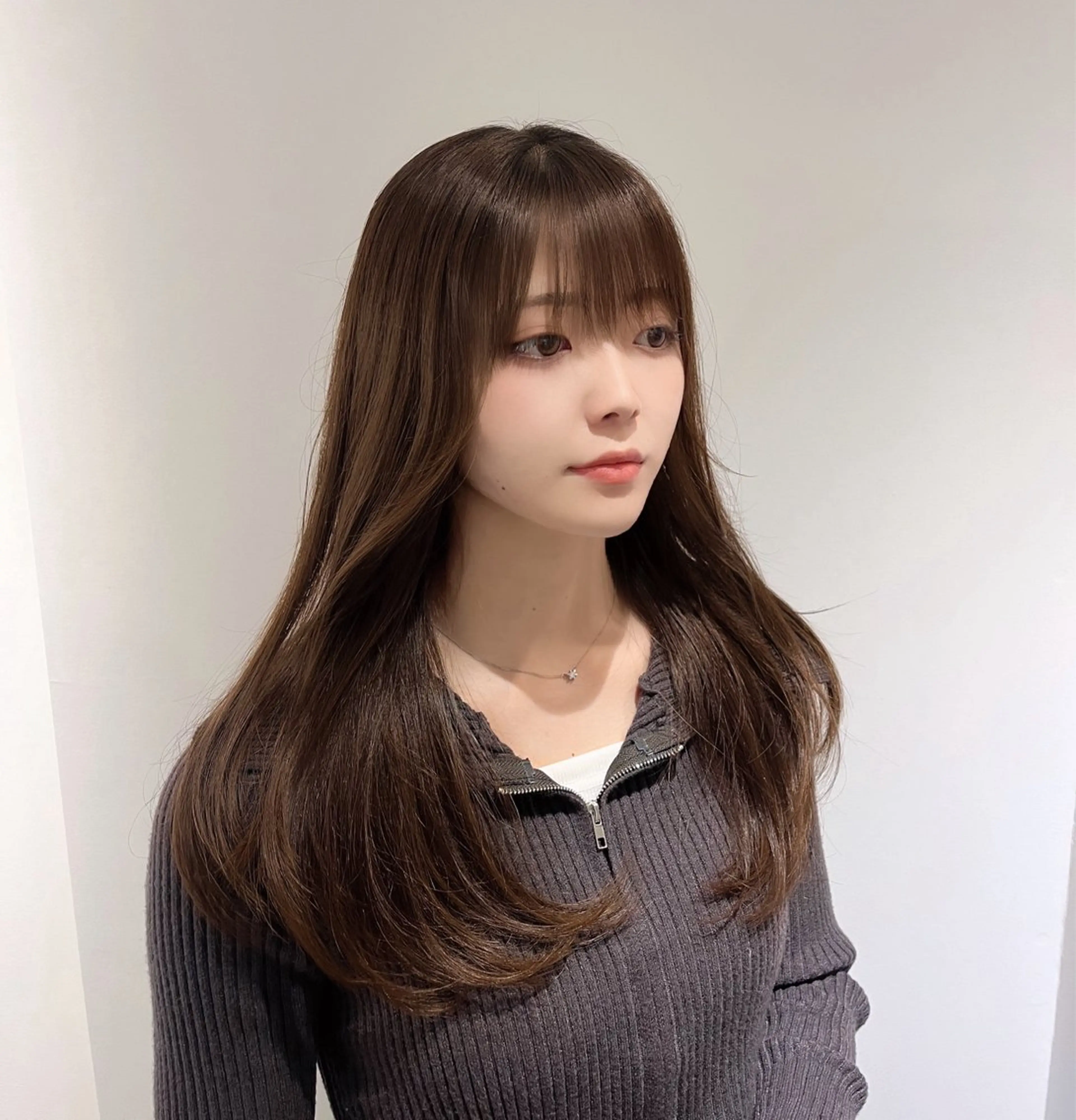 ロング カラー/レイヤー /カット泉谷七登のヘアスタイル