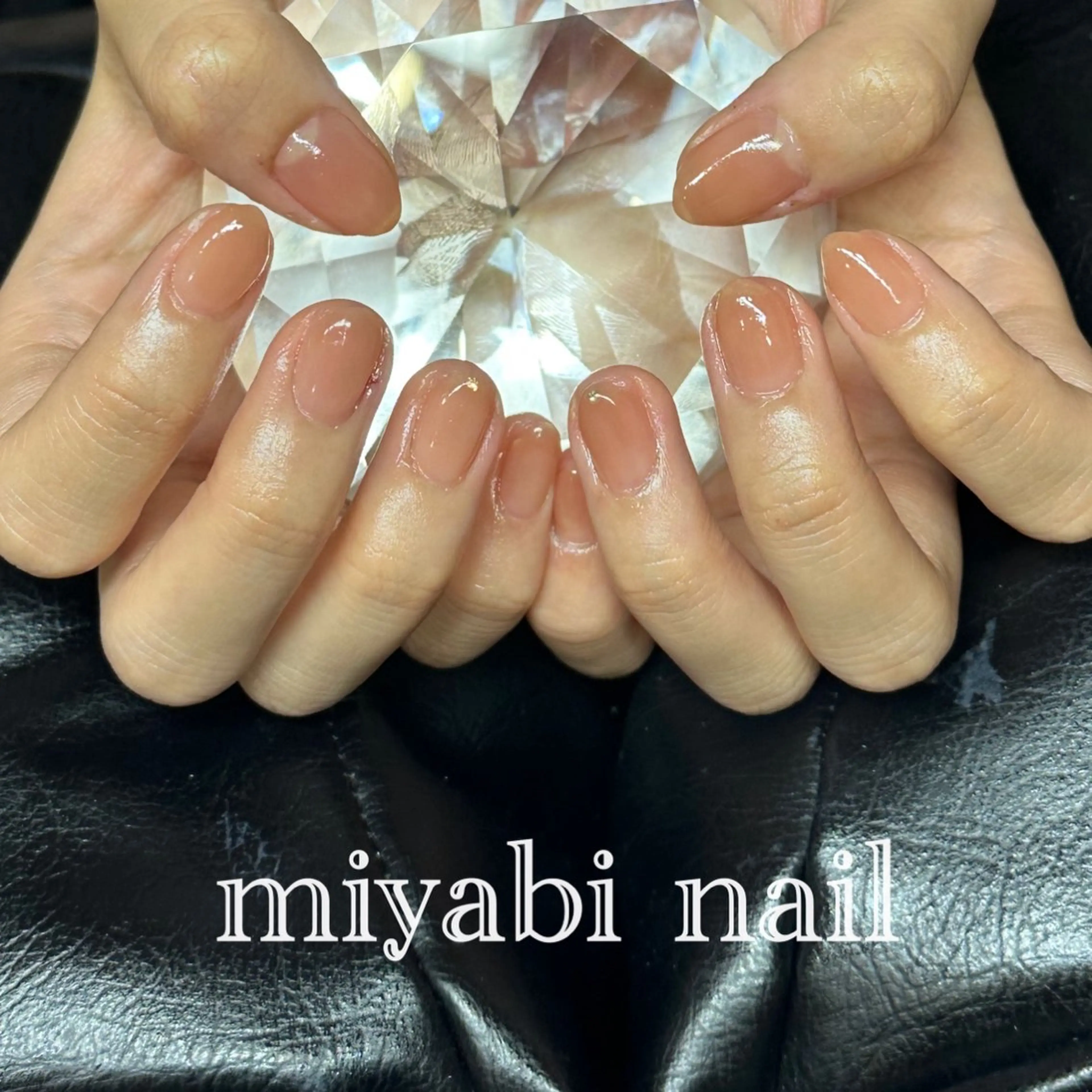 ネイル 持ち込み オフィスネイル オレンジ ハンドネイル miyabi nail 桂川駅近くのネイルデザイン