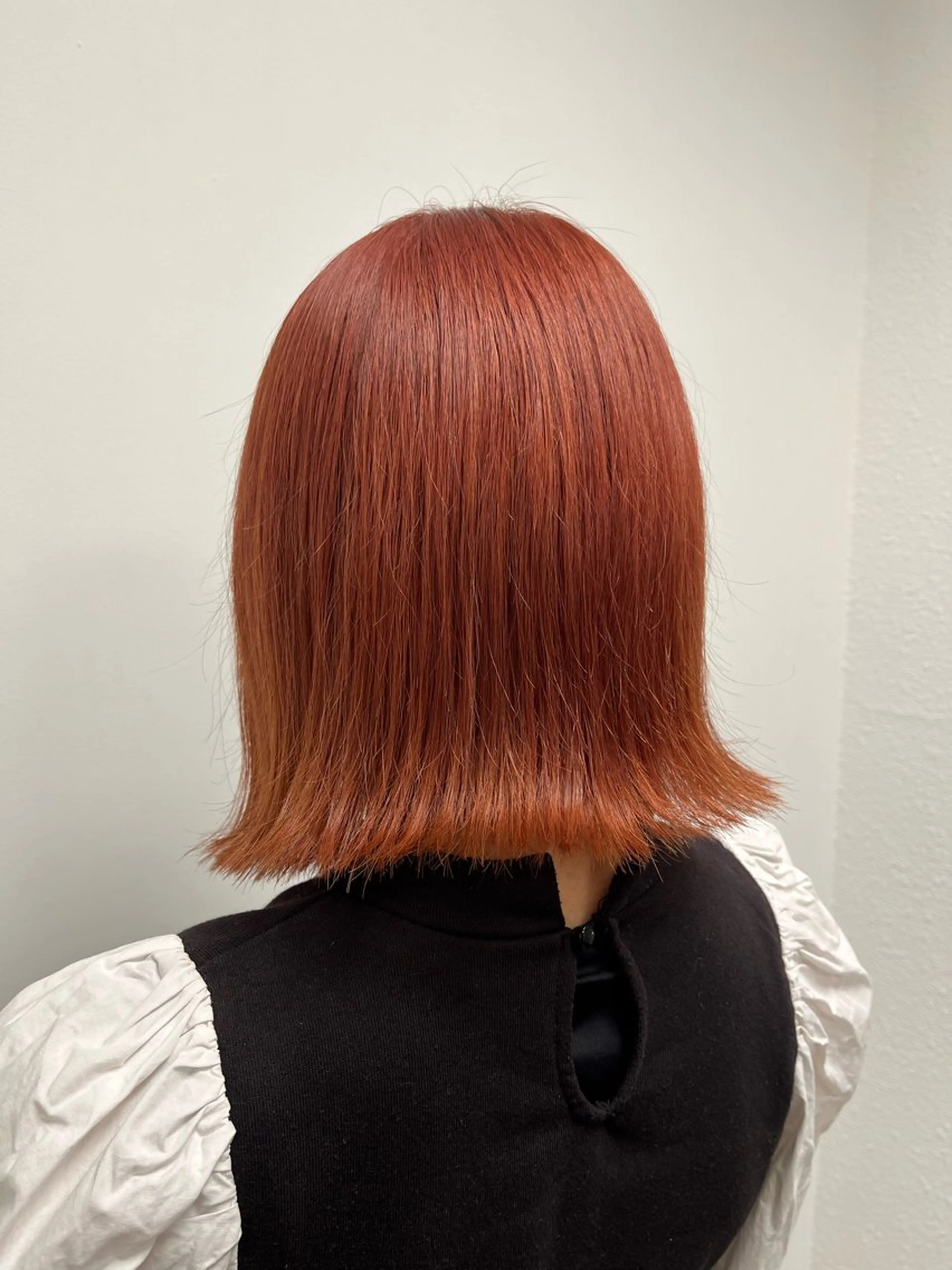 ショート カラー オレンジ ピンクカラー ヘアカラー 杉原 駿亮のヘアスタイル