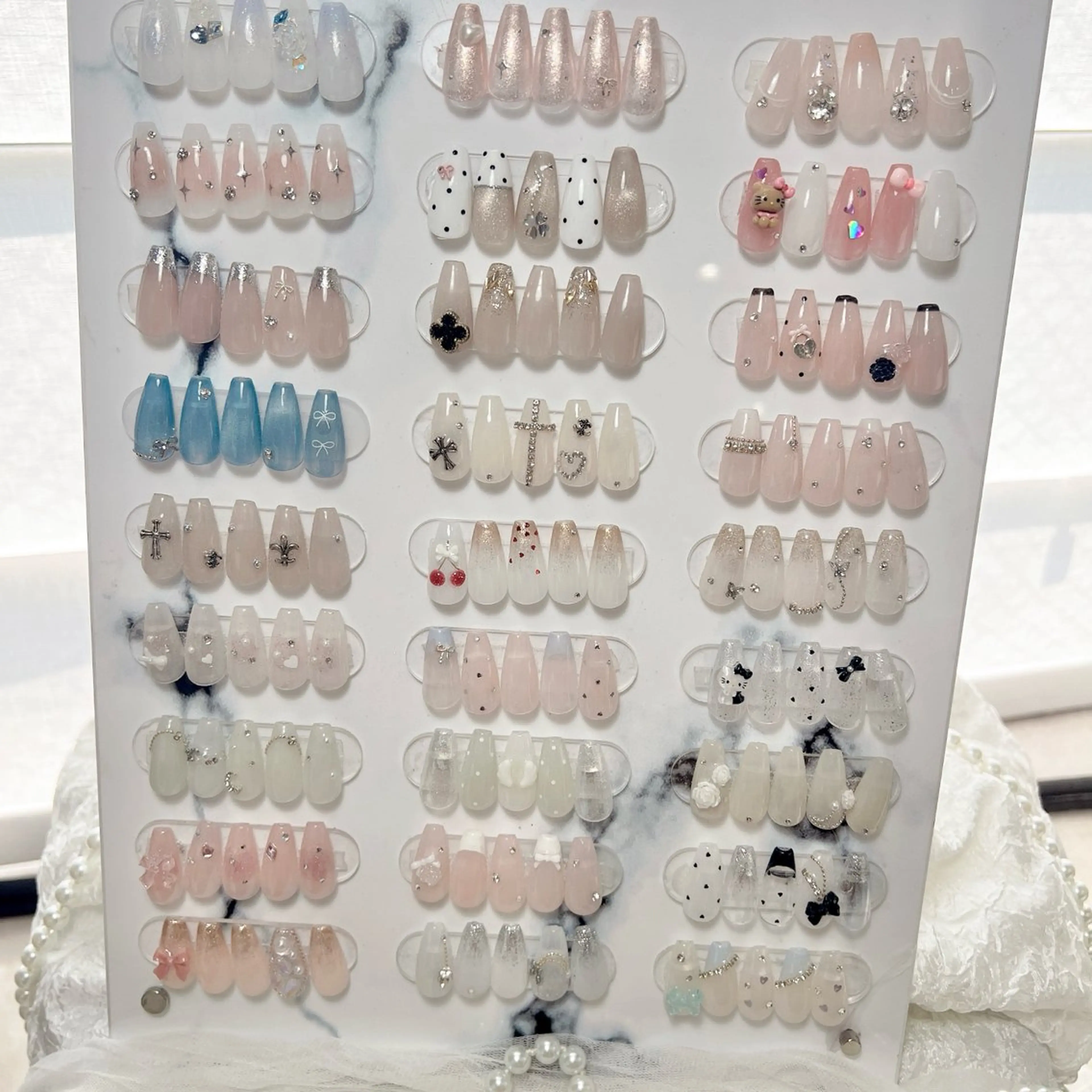 ネイル ハンドネイル M2beauty Renaのネイルデザイン