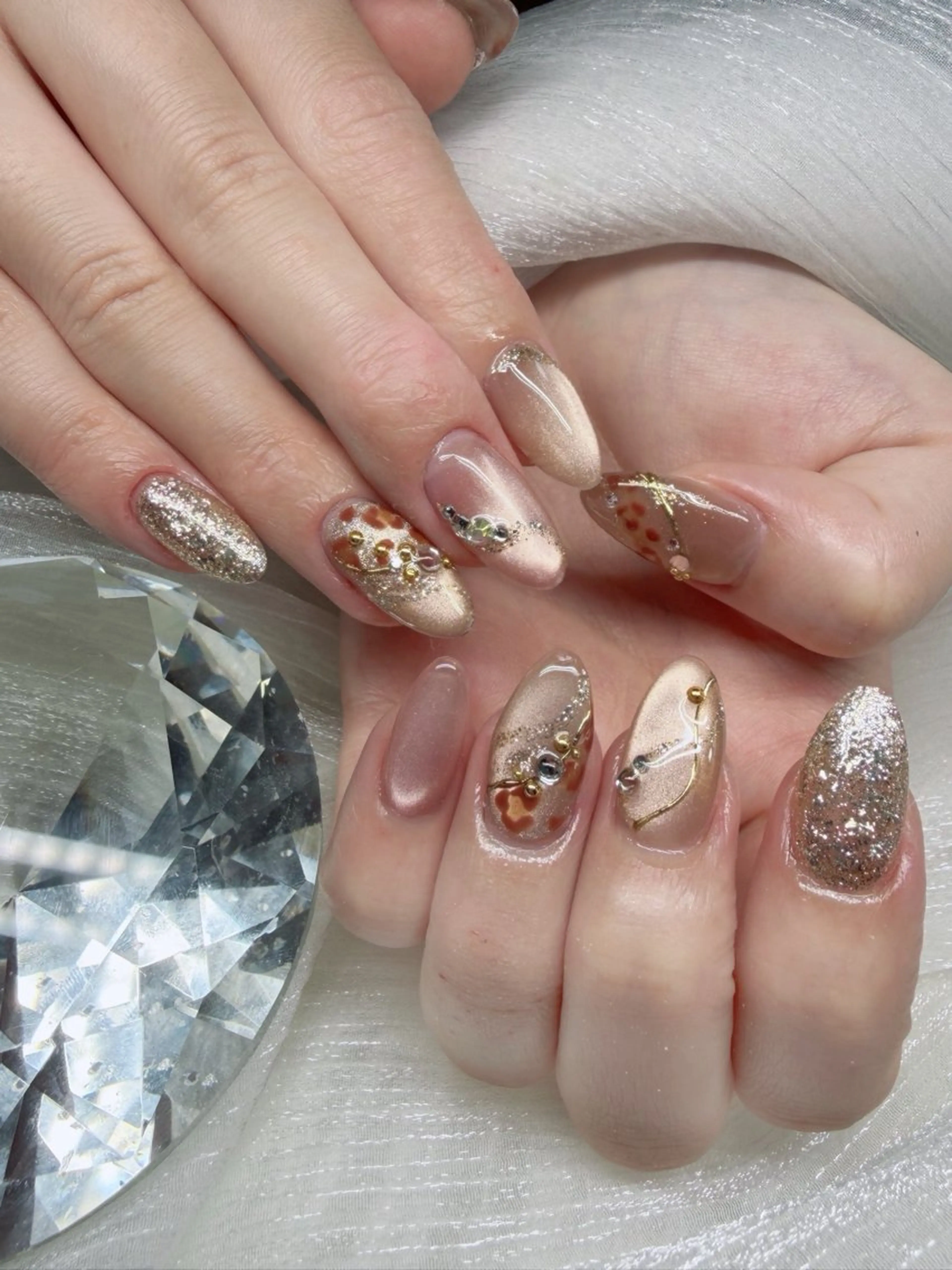 ネイル アートネイル オーロラネイル チークネイル 長さ出し フットネイル ハンドネイル Chan nailsのネイルデザイン