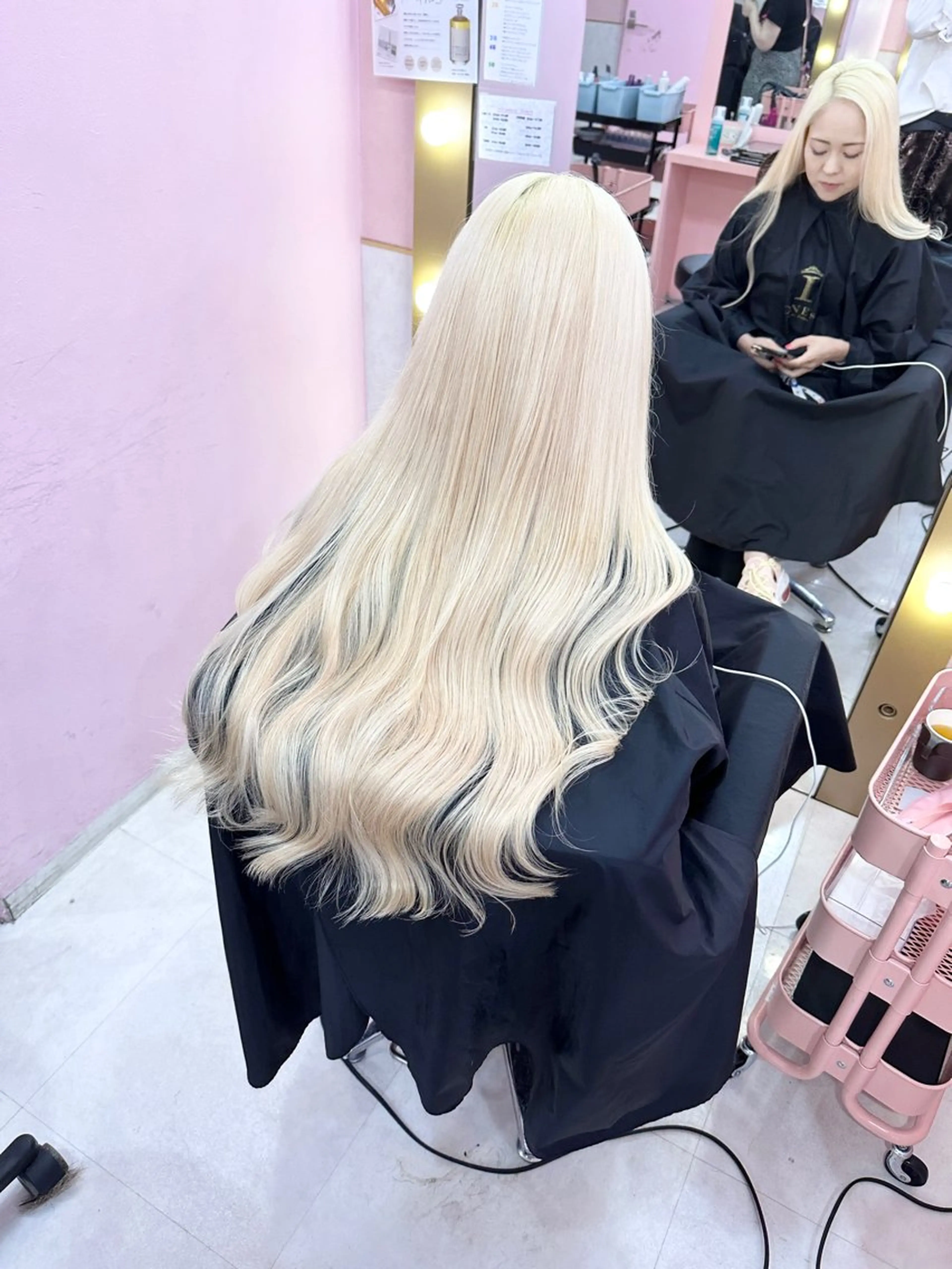 セミロング カラー ベージュカラー ブリーチ 抜きっぱなしブロンド ブロンド デザインカラー ヘアカラー トリートメント ❄️💛エクステ ブリーチ❄️yukiのヘアスタイル