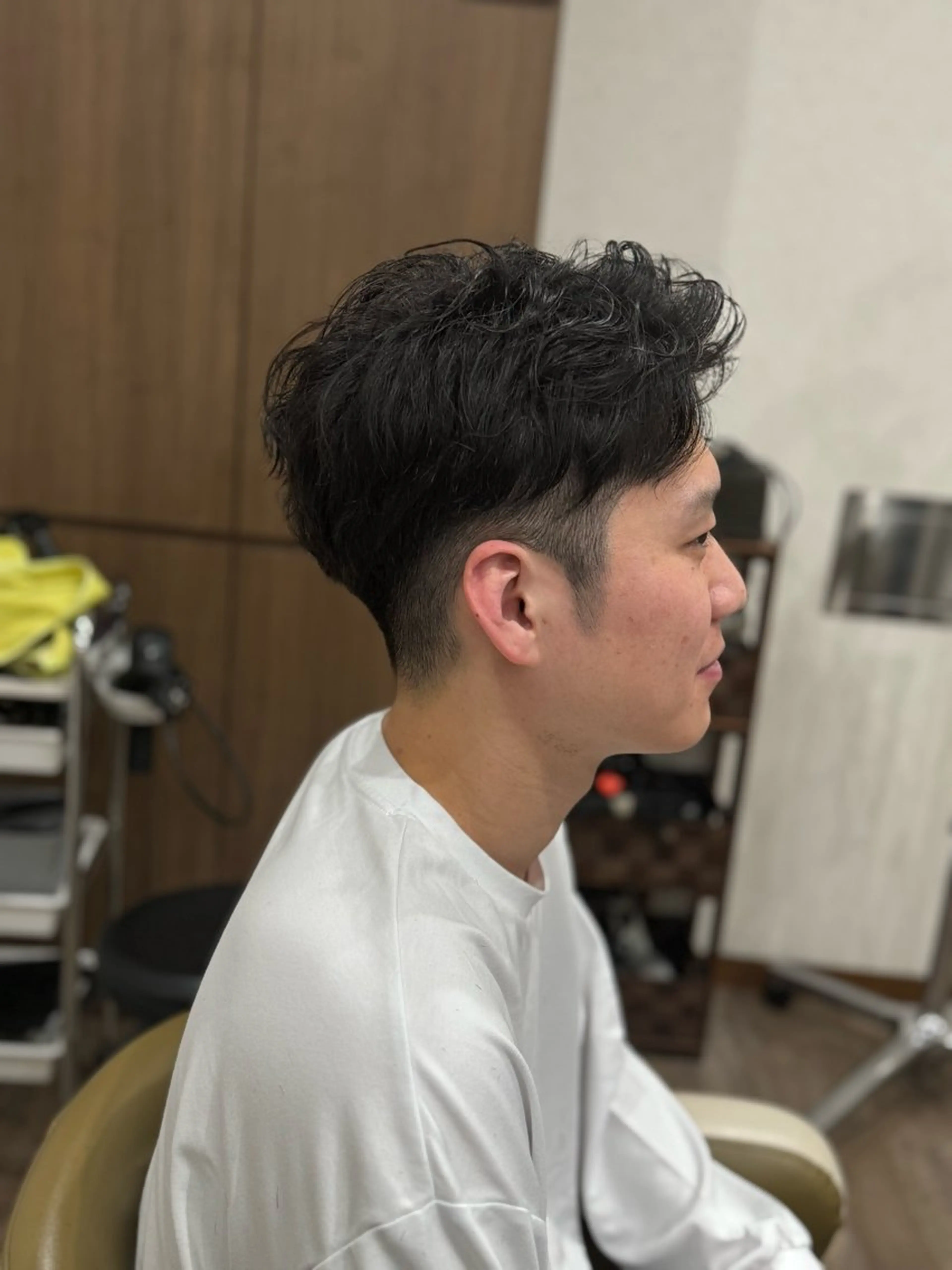 【メンズカットモデル】ツーブロック×刈り上げスタイルの写真