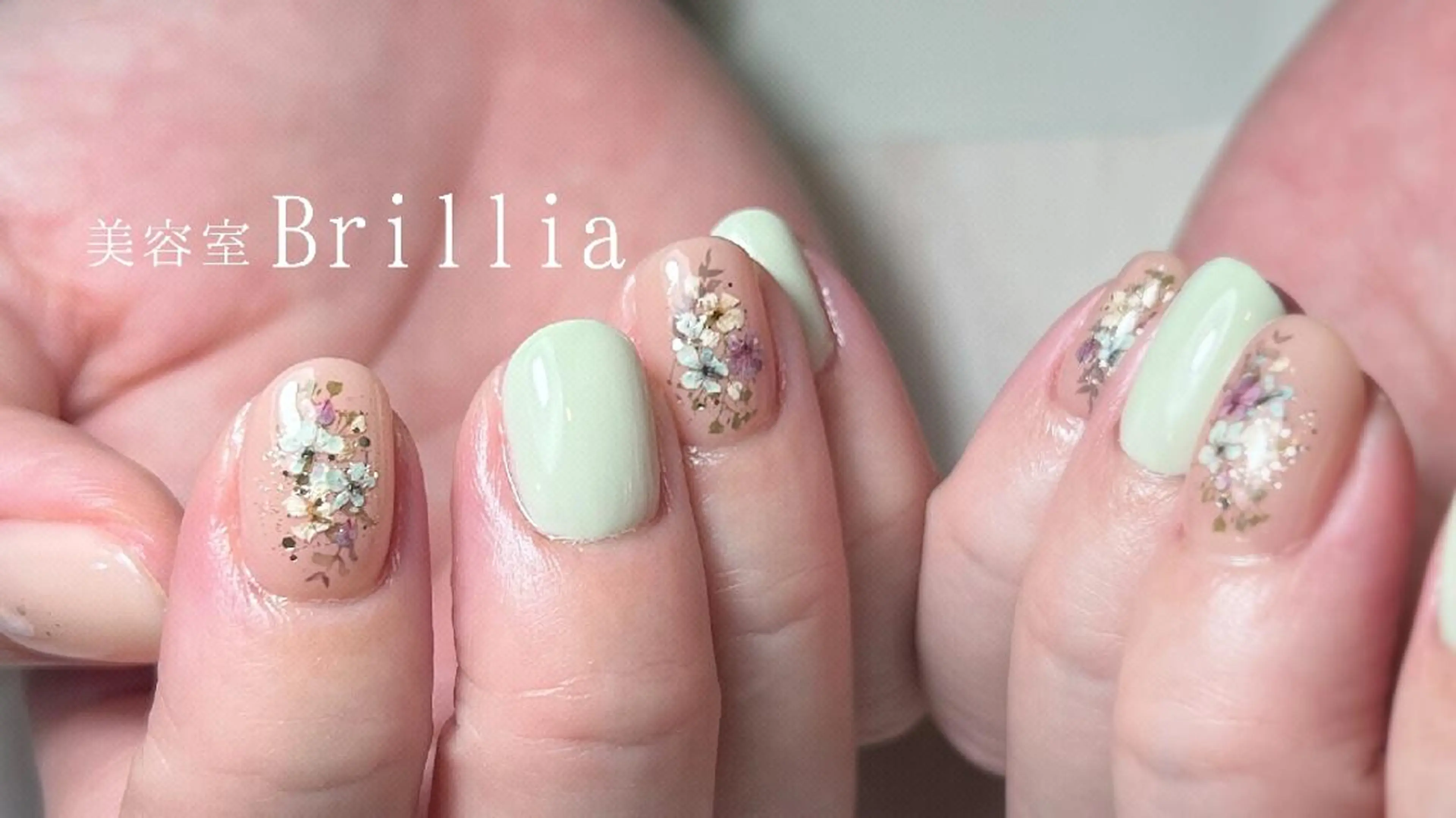 ネイル ハンドネイル 柴田 彩のネイルデザイン