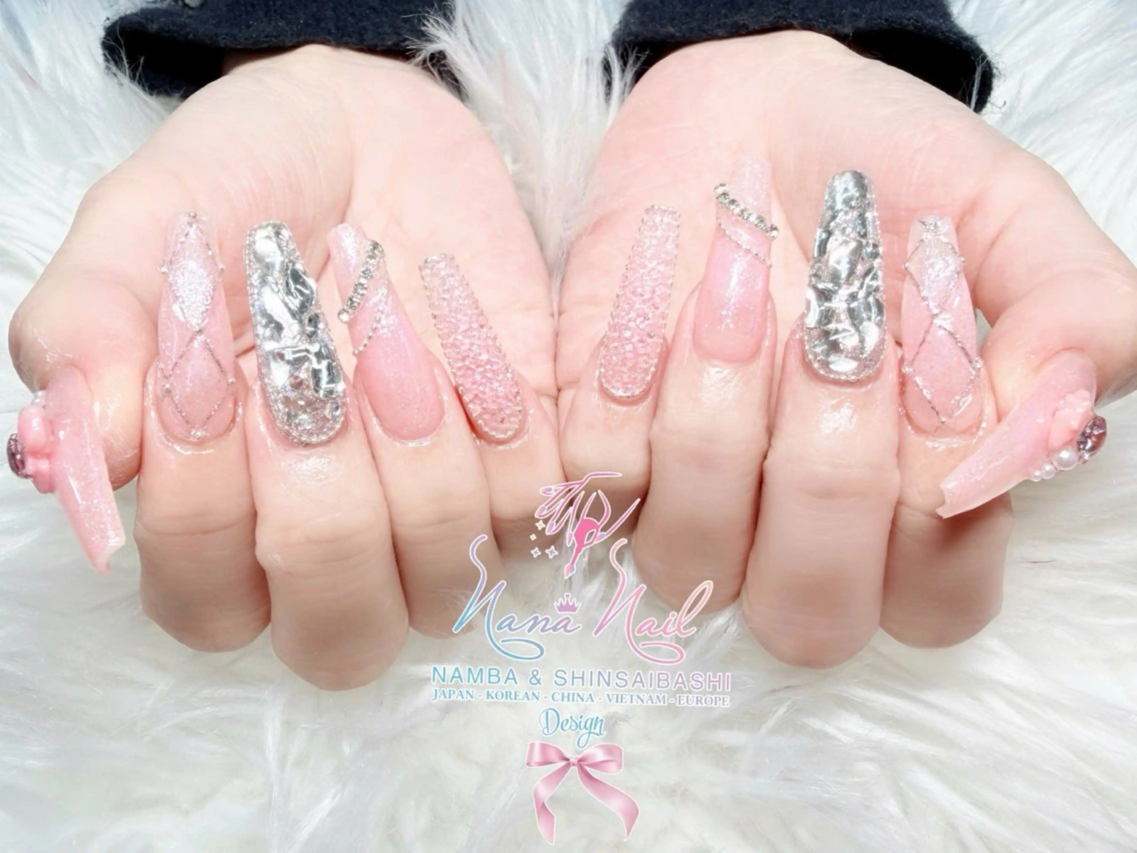 ネイル チークネイル 桜ネイル フラッシュネイル フットネイル ジェルネイル ハンドネイル リナネイル アメ村心斎橋店のネイルデザイン