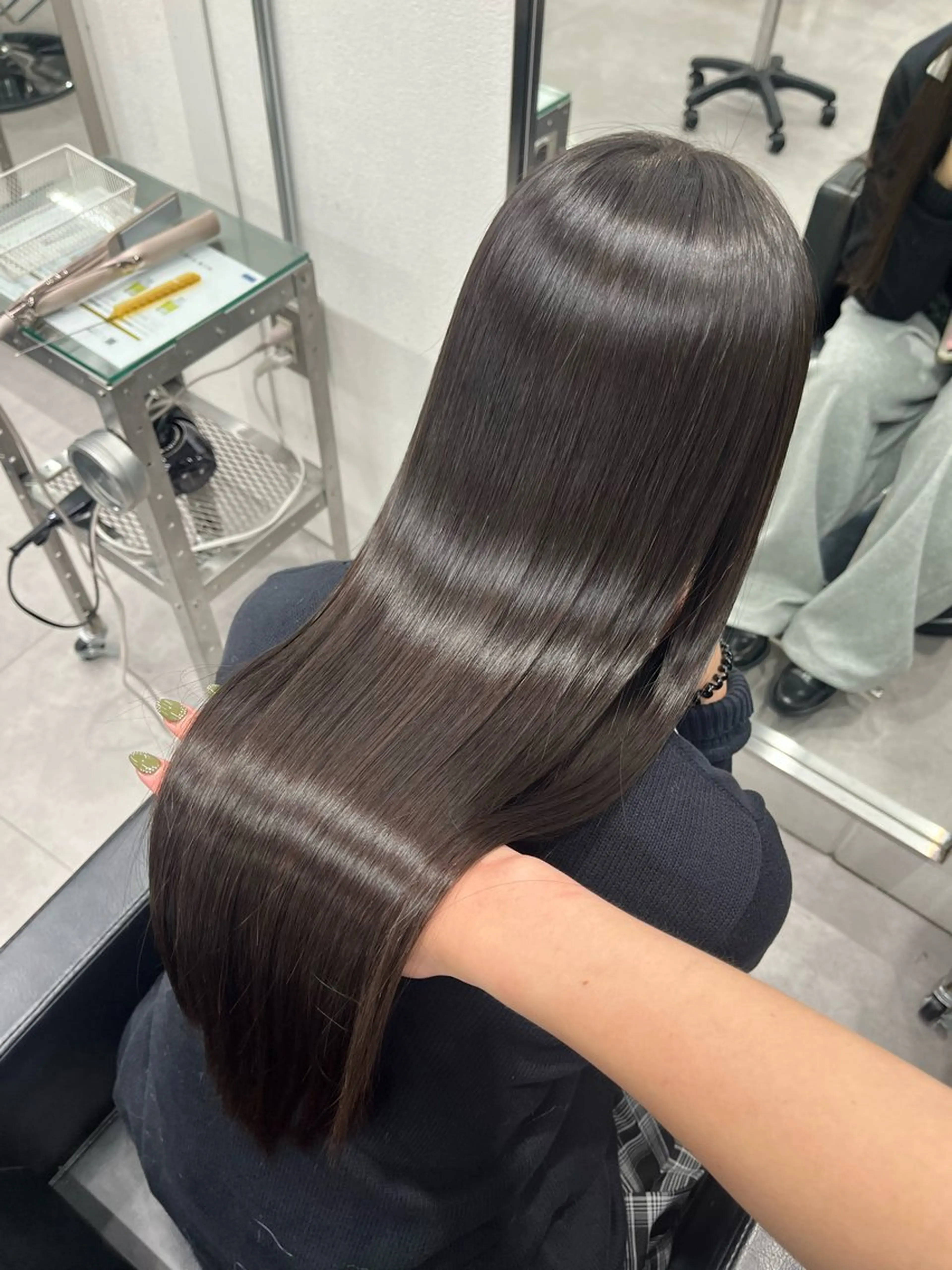 ロング 髪質改善 縮毛矯正 やまもと ここのヘアスタイル