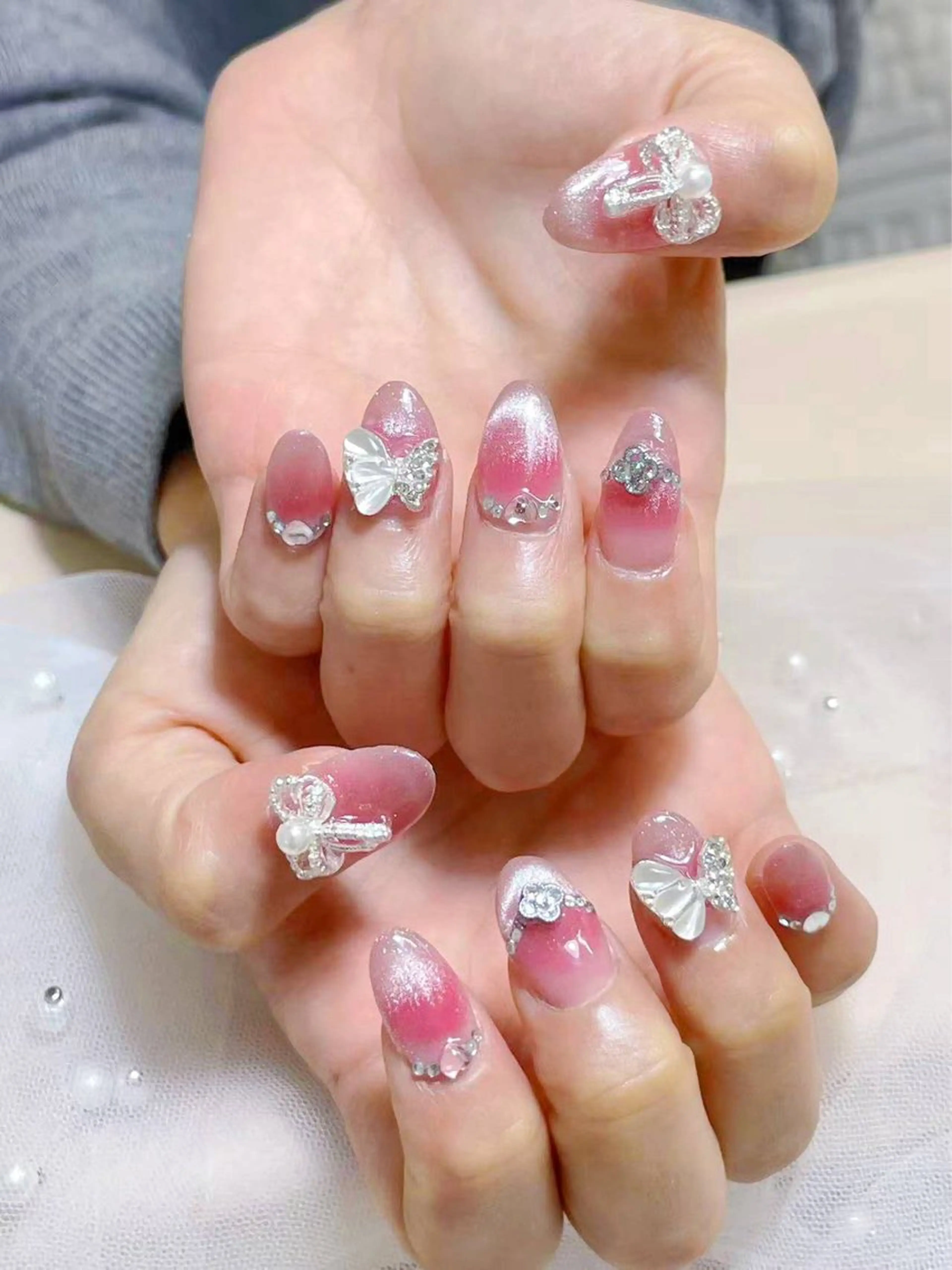 ネイル 小島 阿佑美のネイルデザイン