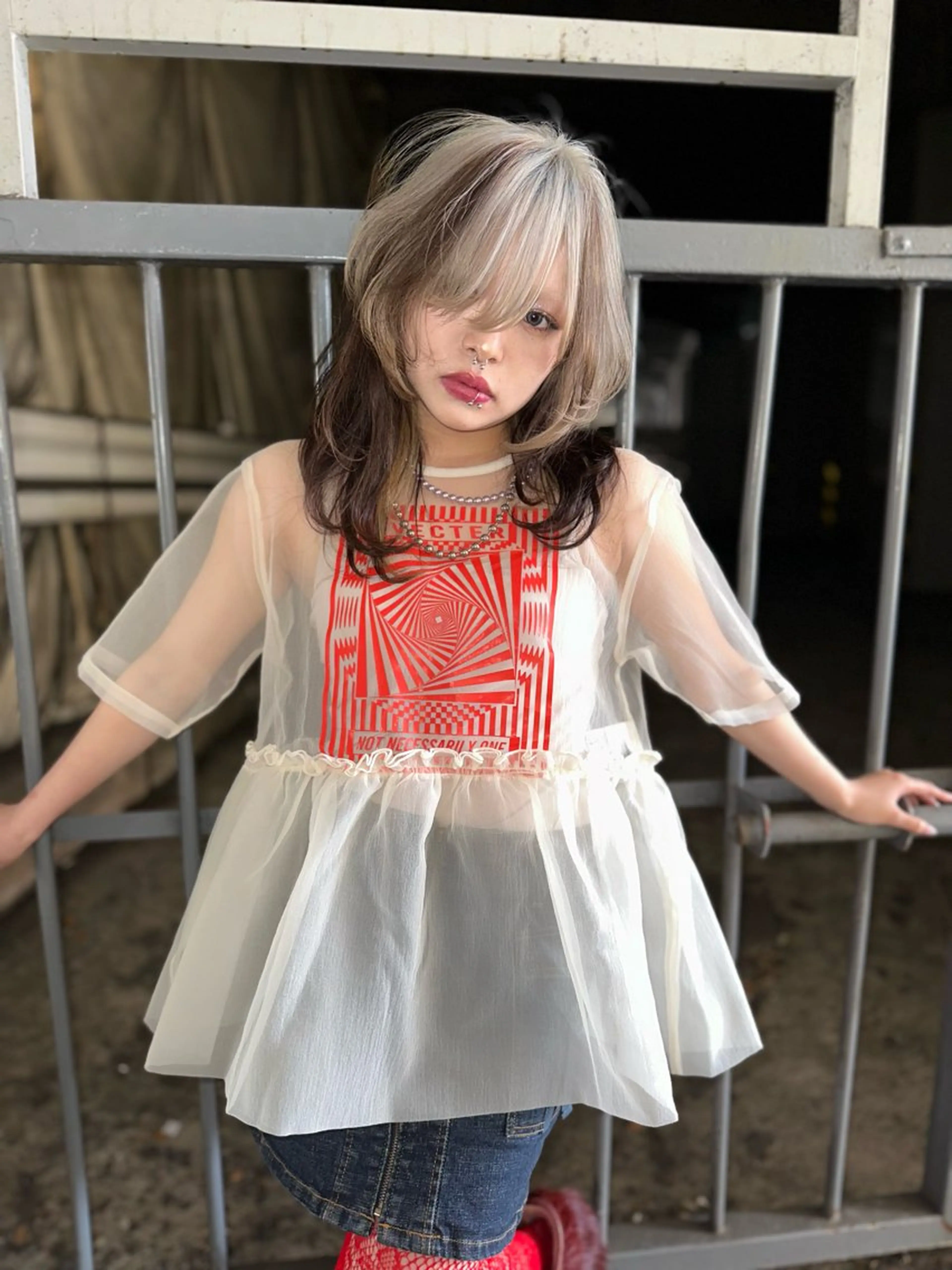 カラー unique 松原吹季のヘアスタイル