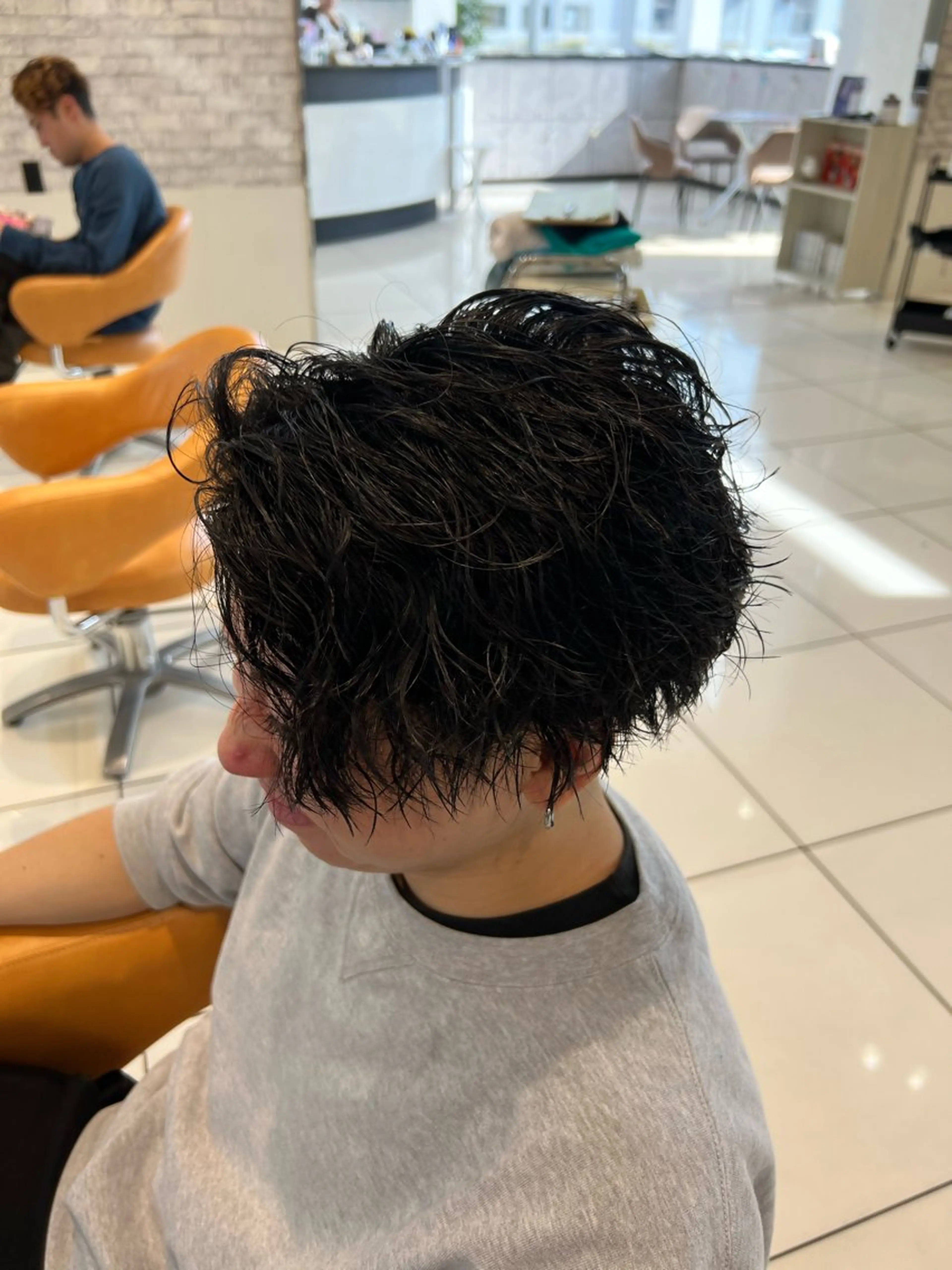 ミディアム パーマ カット パーマ トリートメント Oops旧TABOO 早野太郎のヘアスタイル