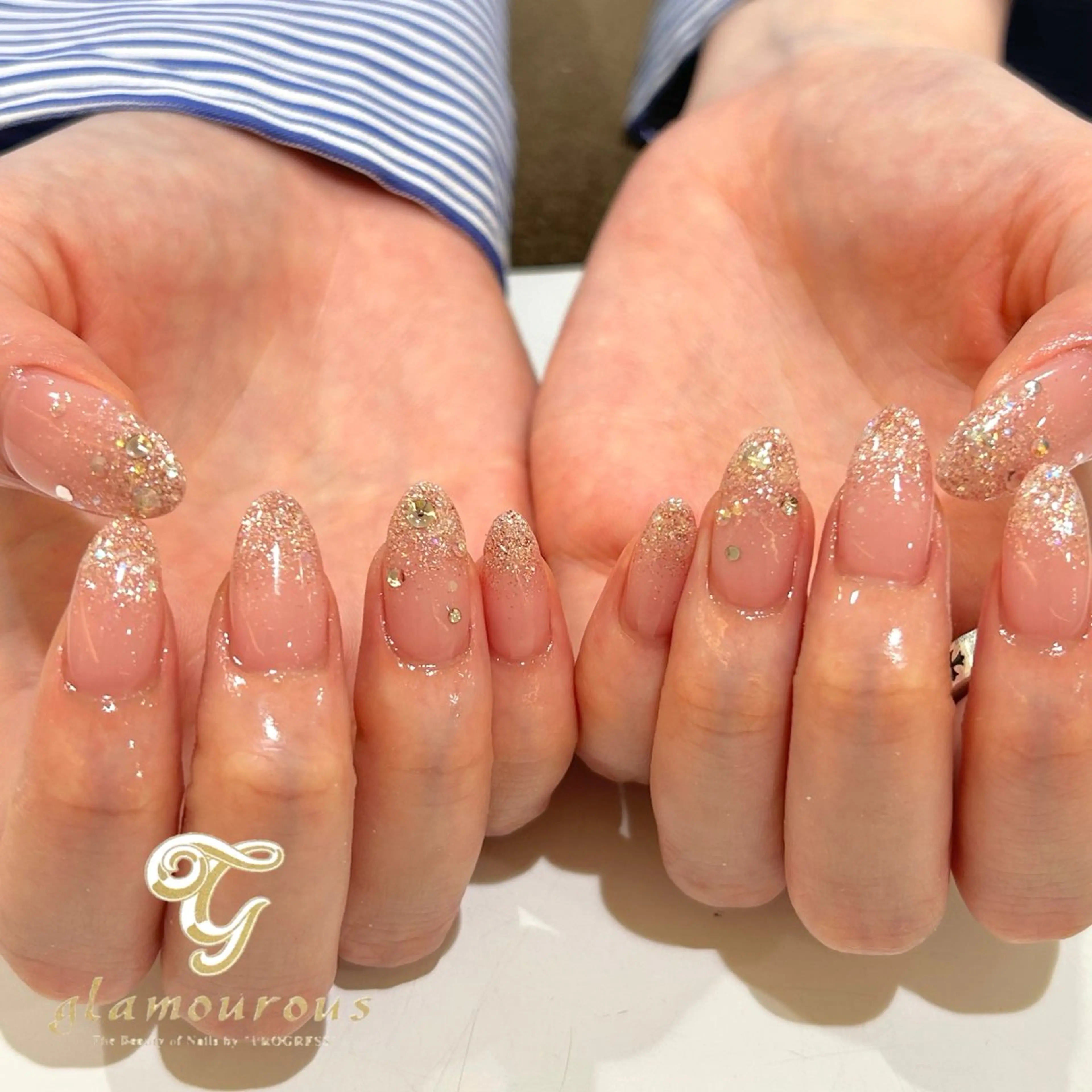 ネイル ストーンネイル ハンドネイル 野島 千夏のネイルデザイン