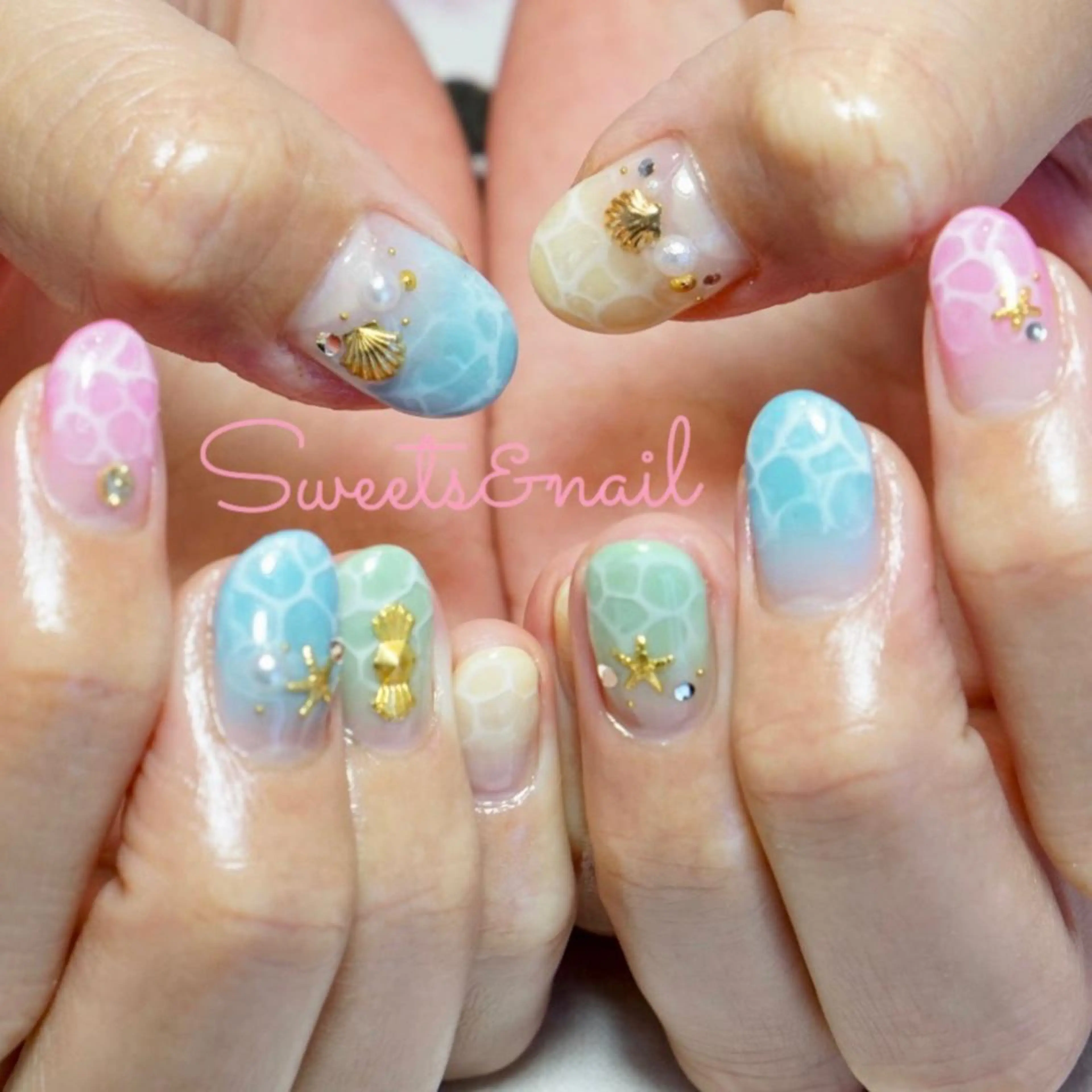 ネイル 持ち込み Sweets＆ nail みなこのネイルデザイン