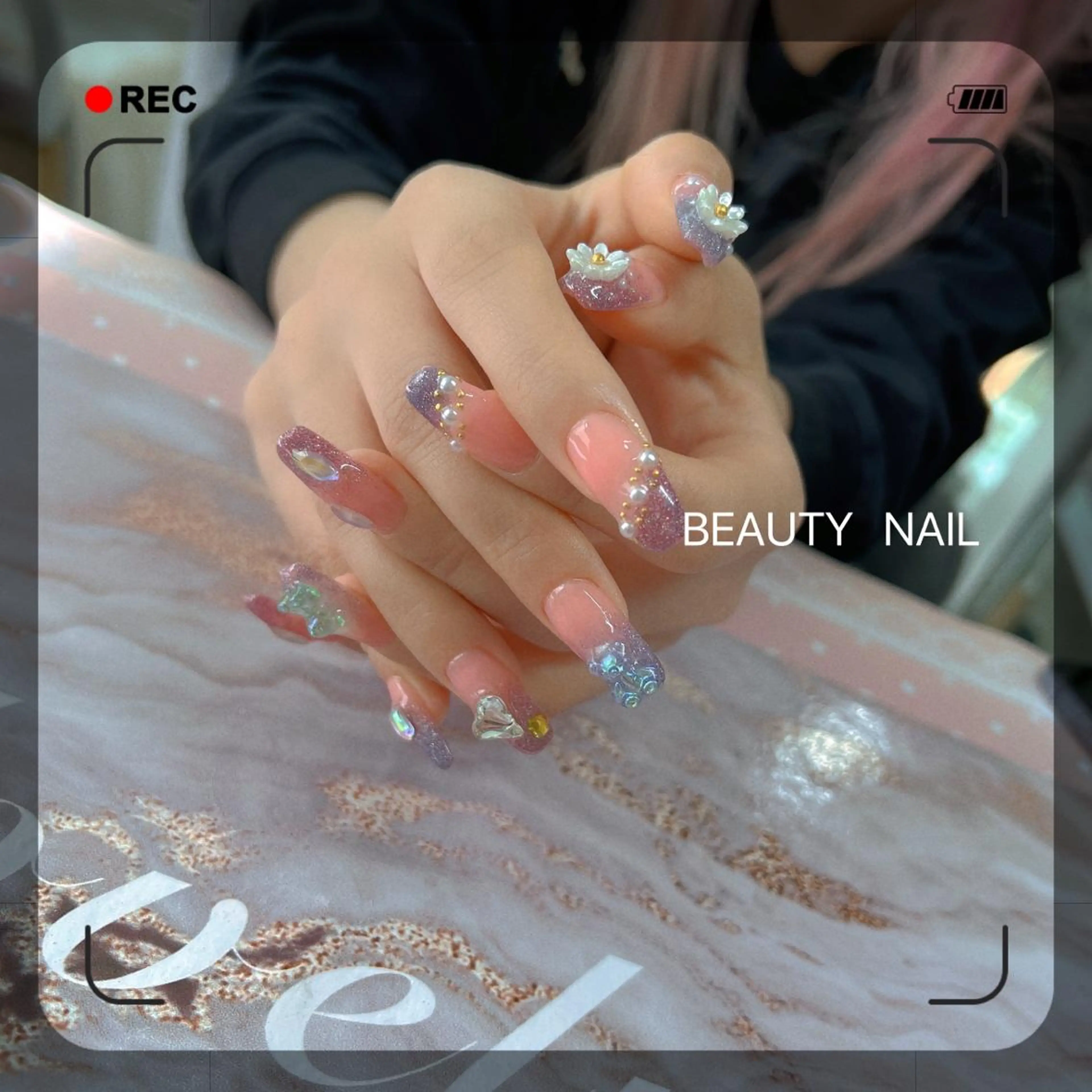 ネイル Moonstone Salonのネイルデザイン