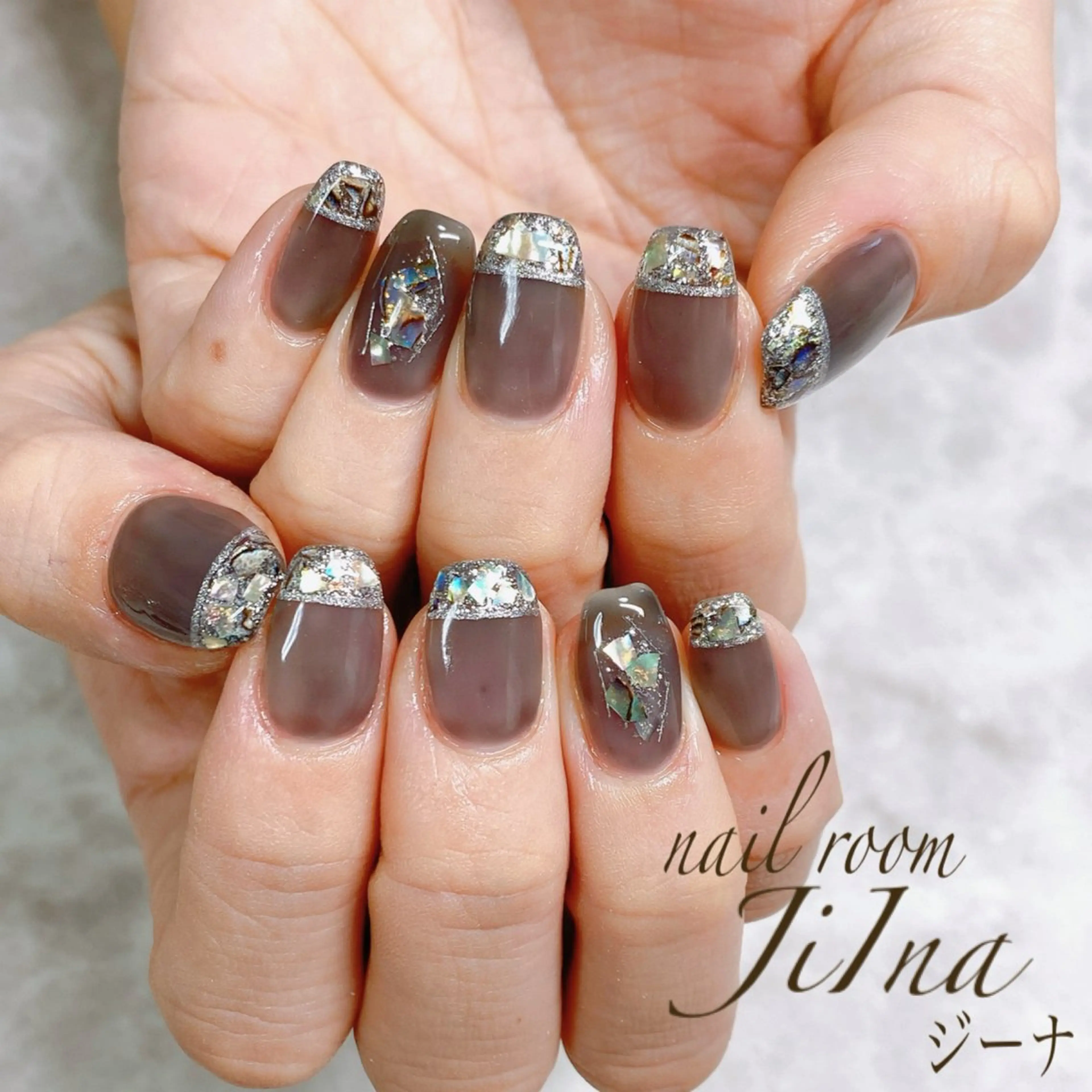 ネイル JiIna nailのネイルデザイン