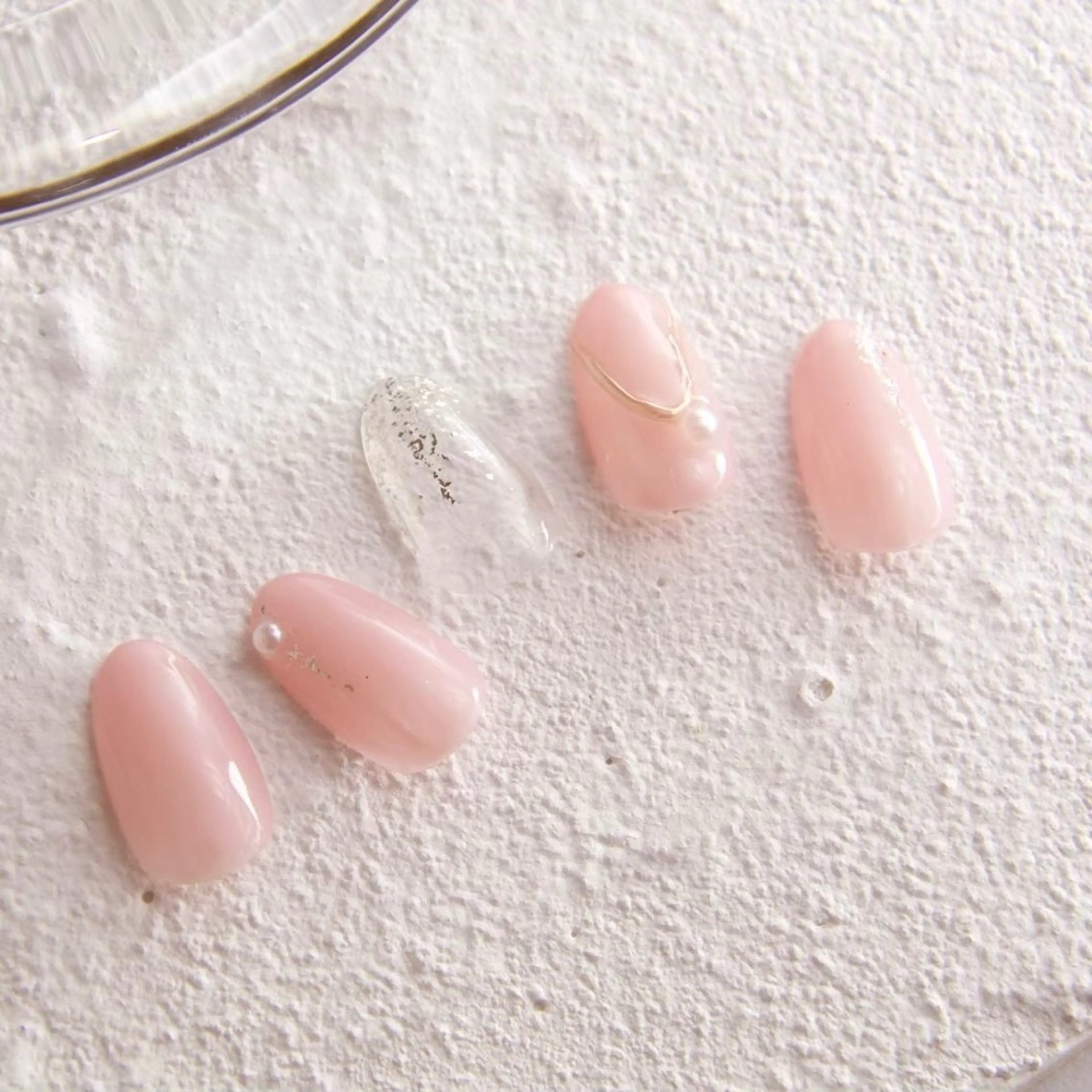 ネイル ジェルネイル ミラーネイル ニュアンスネイル オフィスネイル ショートネイル kiu nailsalonのネイルデザイン
