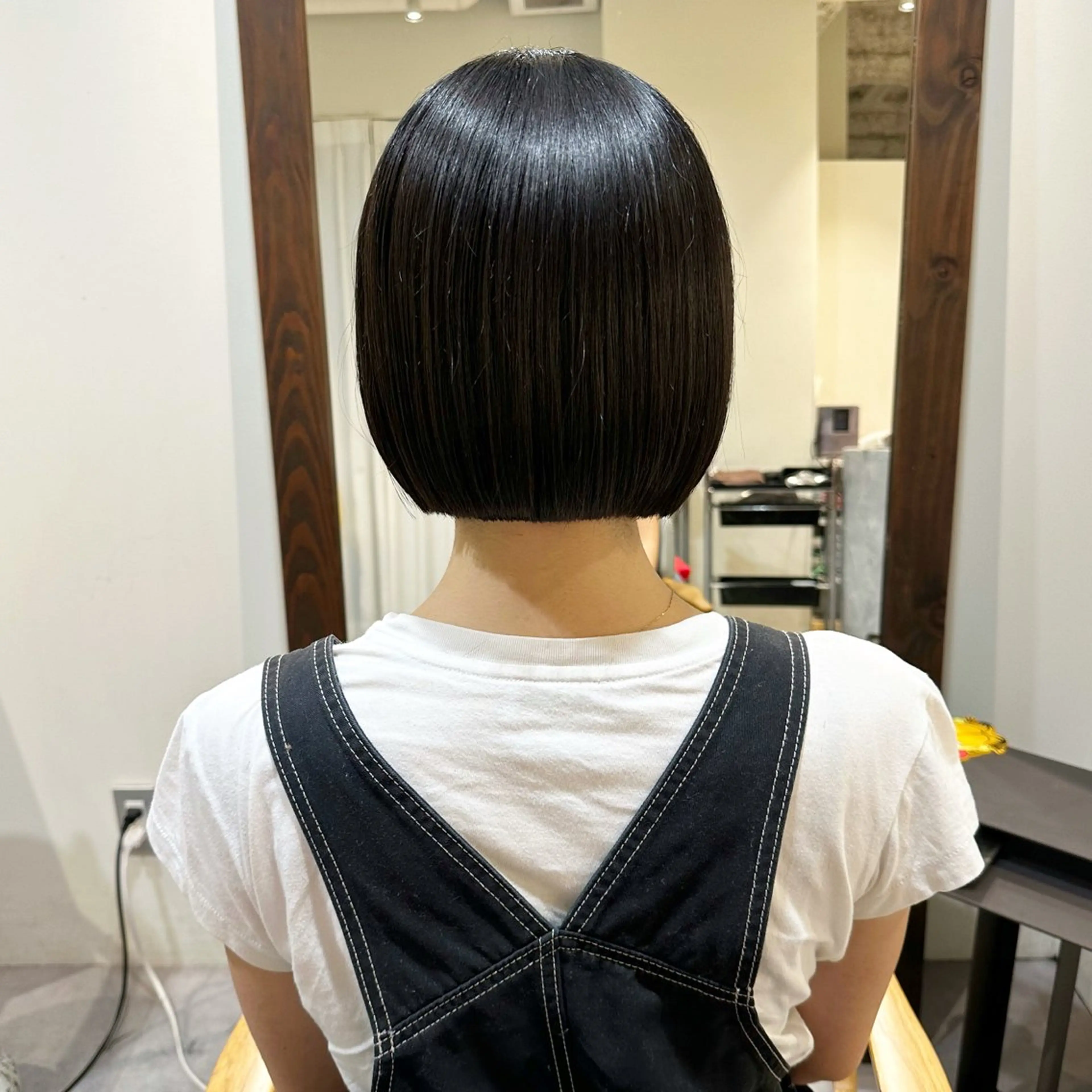 ショート HANAME 原宿美容室のヘアスタイル