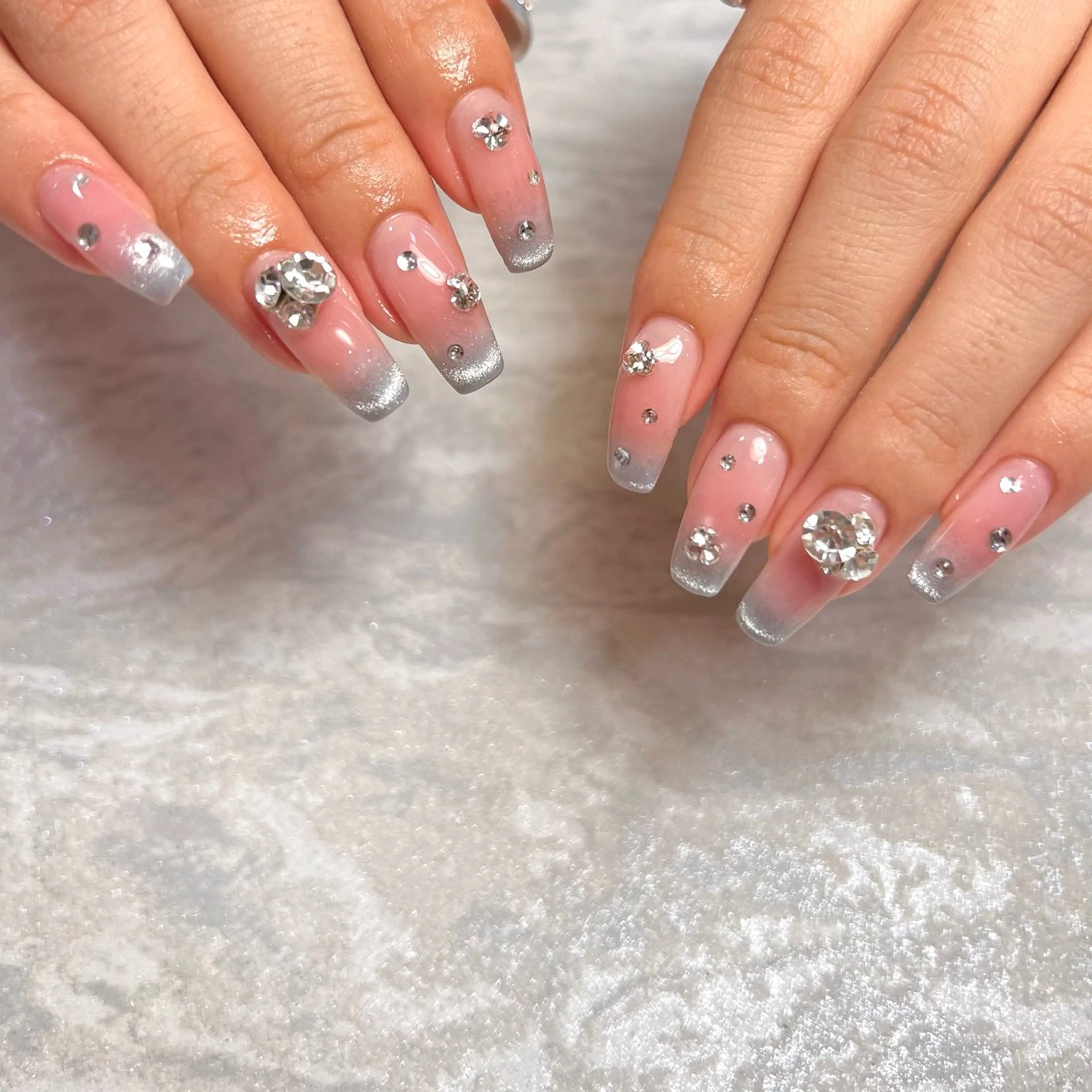 ネイル NAIL303 🛼 SHIORIのネイルデザイン