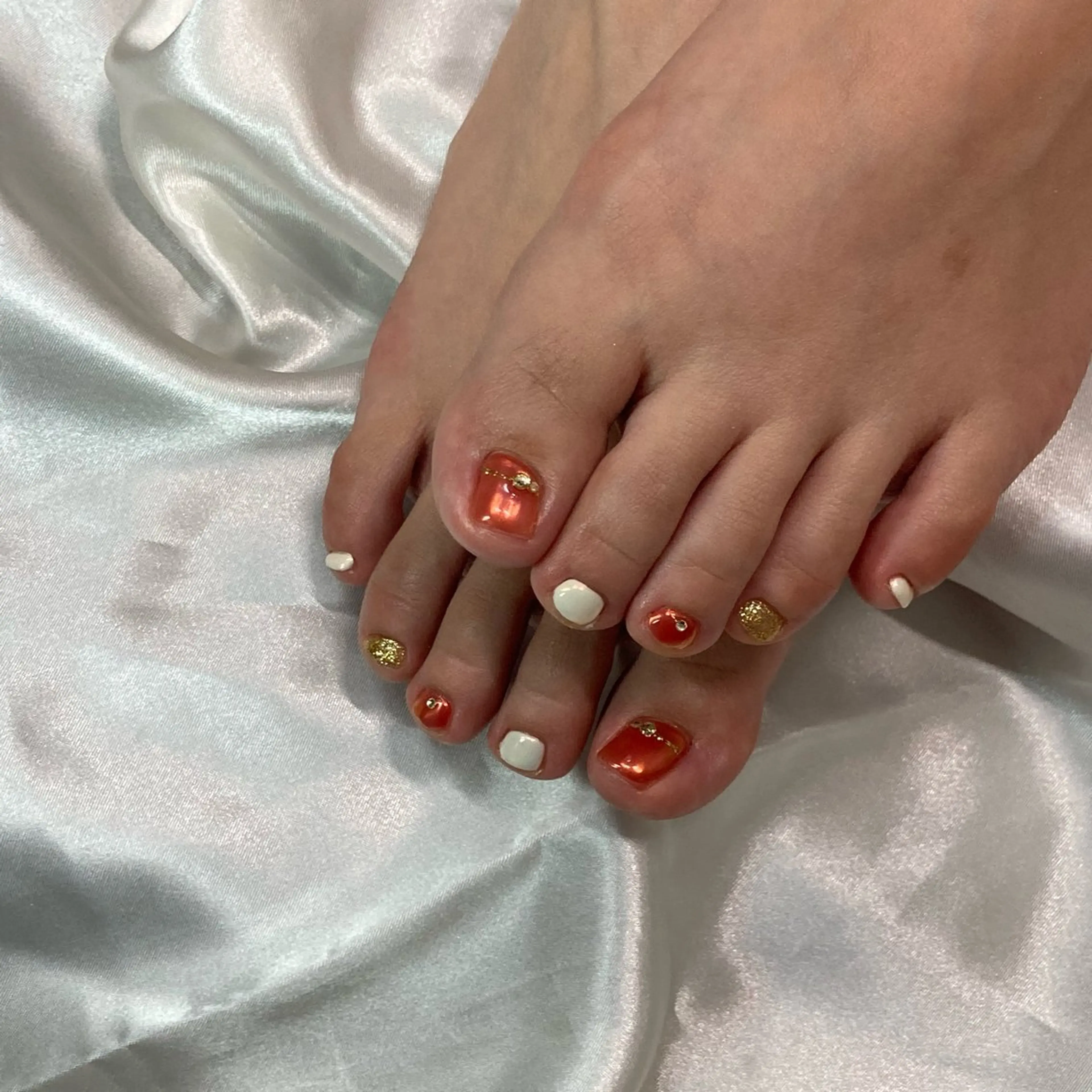 ネイル オーロラネイル ラメ(グリッター) オレンジ nail salon　share所属・Share wakanaのネイルデザイン