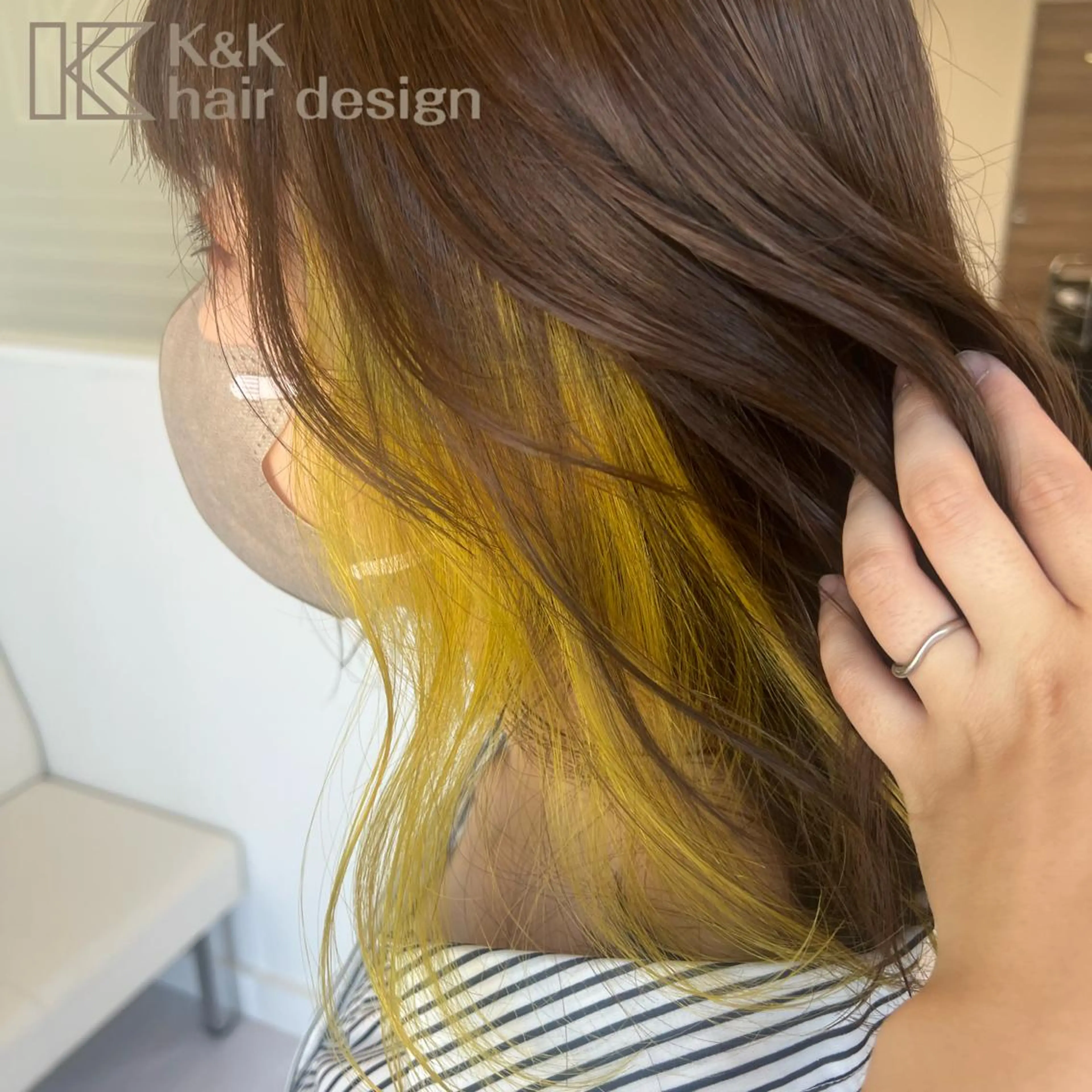 ミディアム ヘアカラー 下岡 奈津美のヘアスタイル