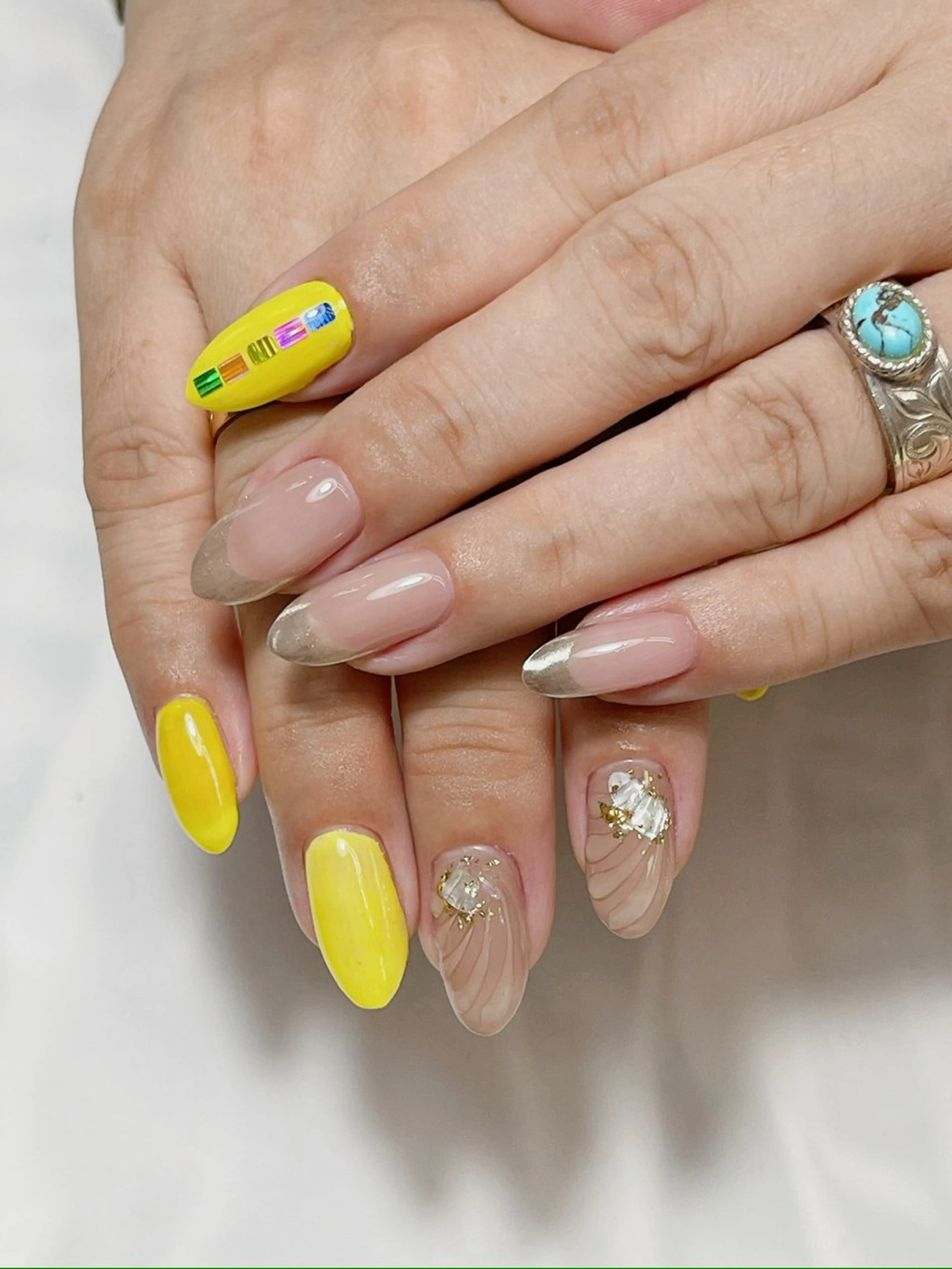 ネイル Fululu nailのネイルデザイン