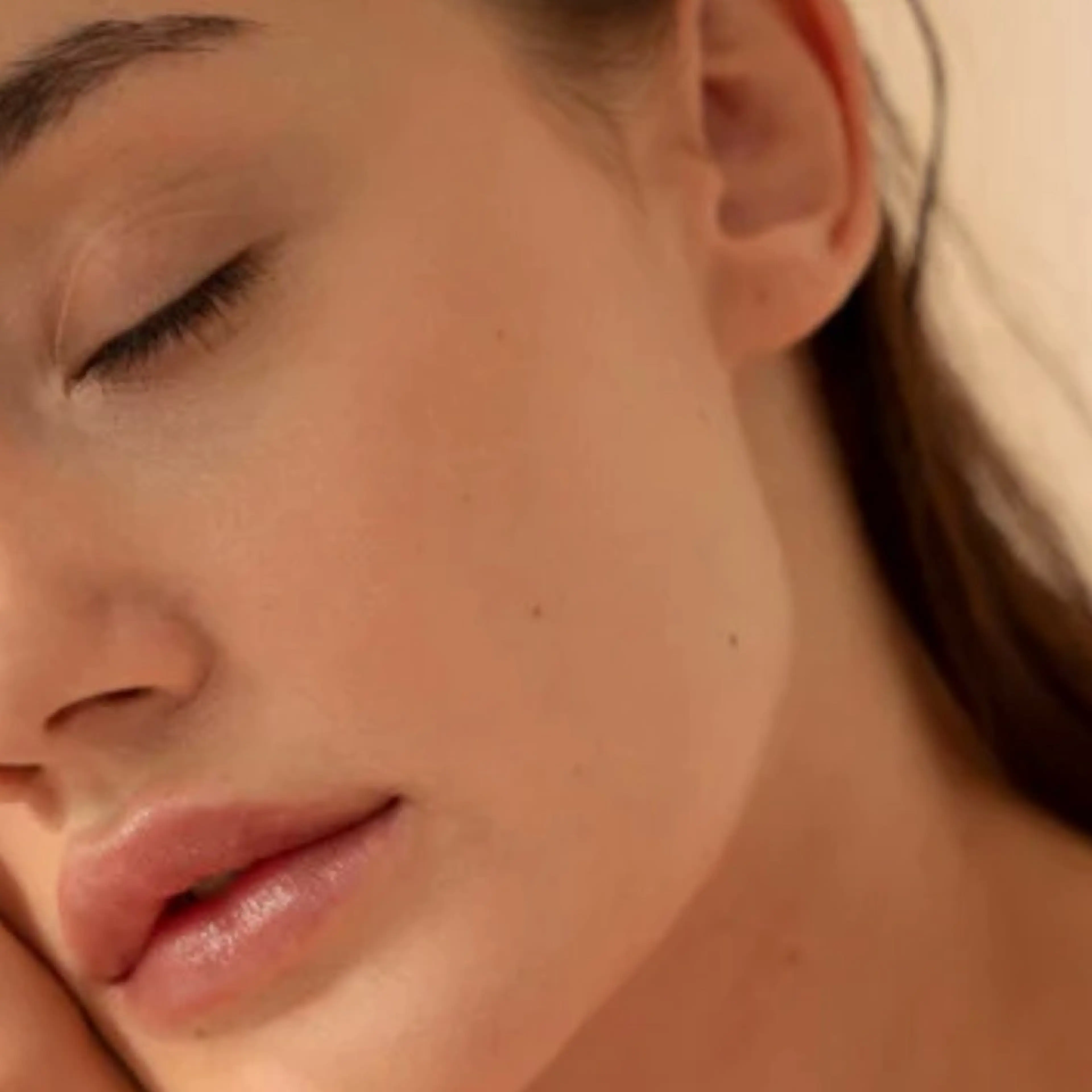 小顔フェイシャルマッサージ➕首肩ヘッドマッサージ付💆‍♀️クレンジングからお仕上げまでスチーマーを付けながら極上癒し！の写真