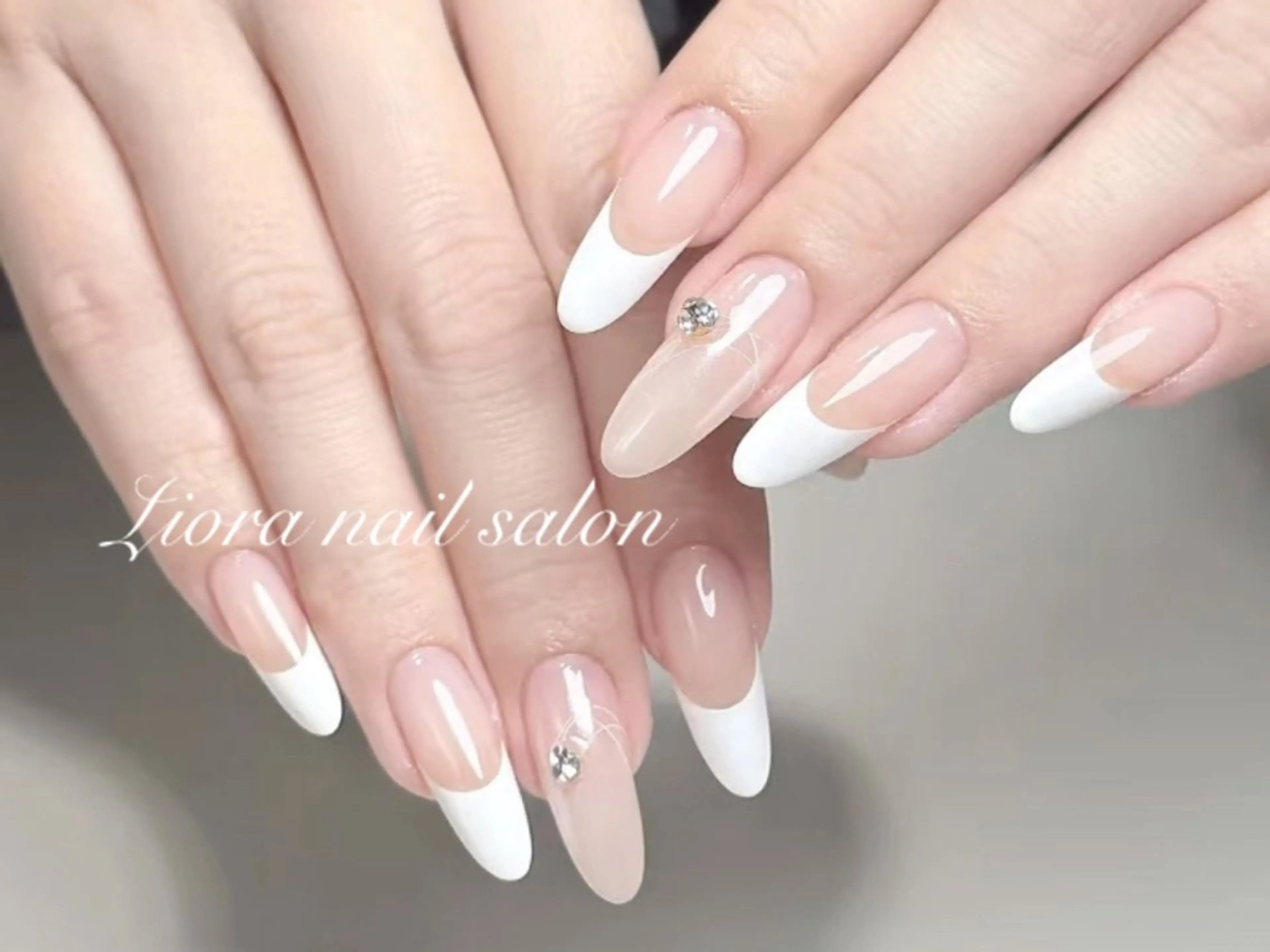 ネイル アートネイル フレンチネイル ジェルネイル ガーリー グラデーション ハンドネイル Liora nail スカルプ専門店のネイルデザイン