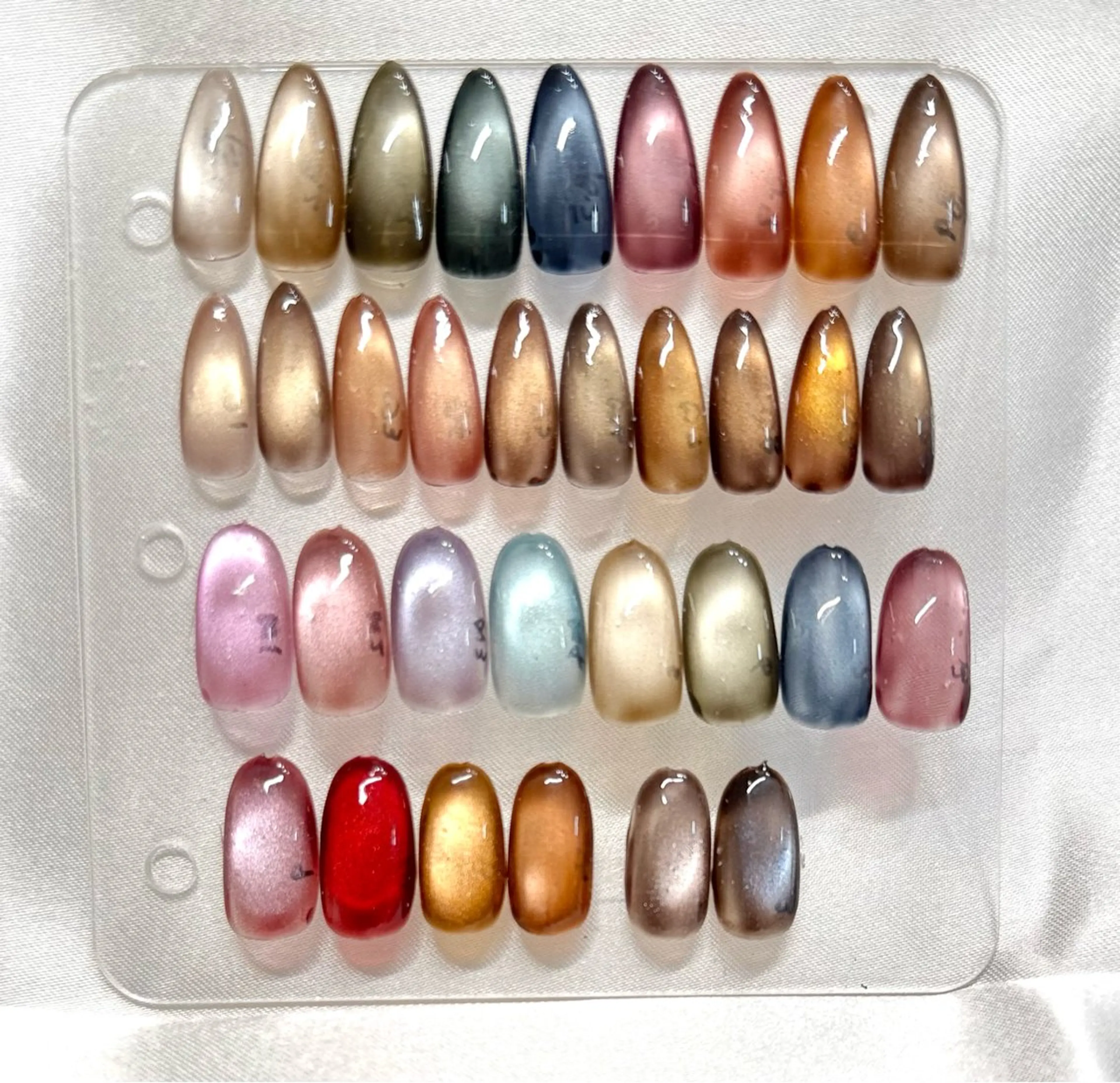 ネイル マグネットネイル ハンドネイル le verre 久屋公園のネイルデザイン